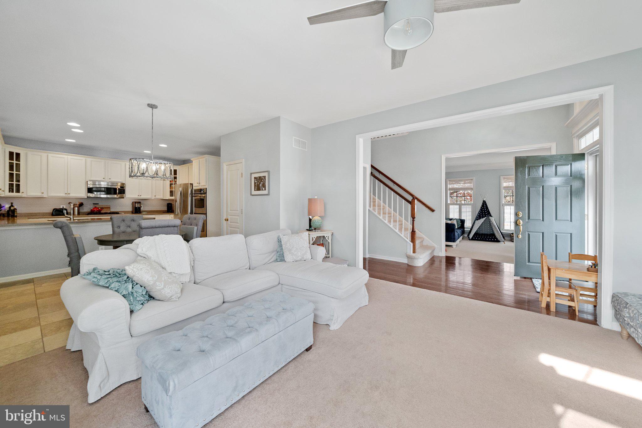 WINDSOR RIDGE - Residential