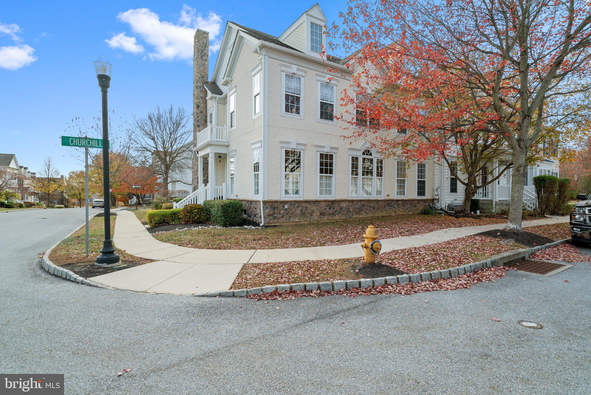 WINDSOR RIDGE - Residential
