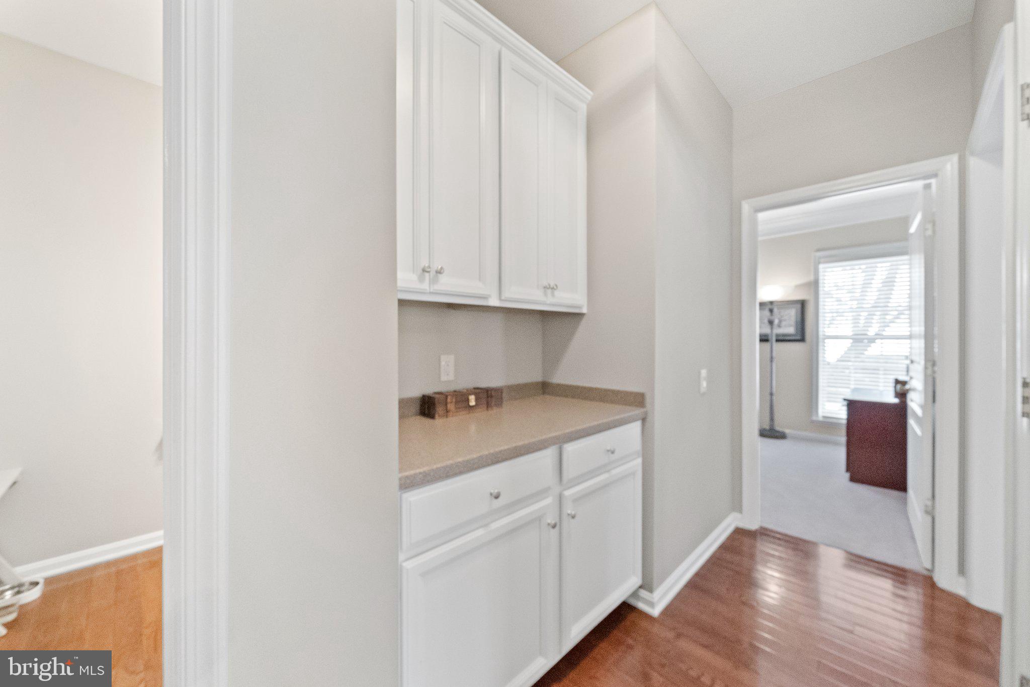 WINDSOR RIDGE - Residential