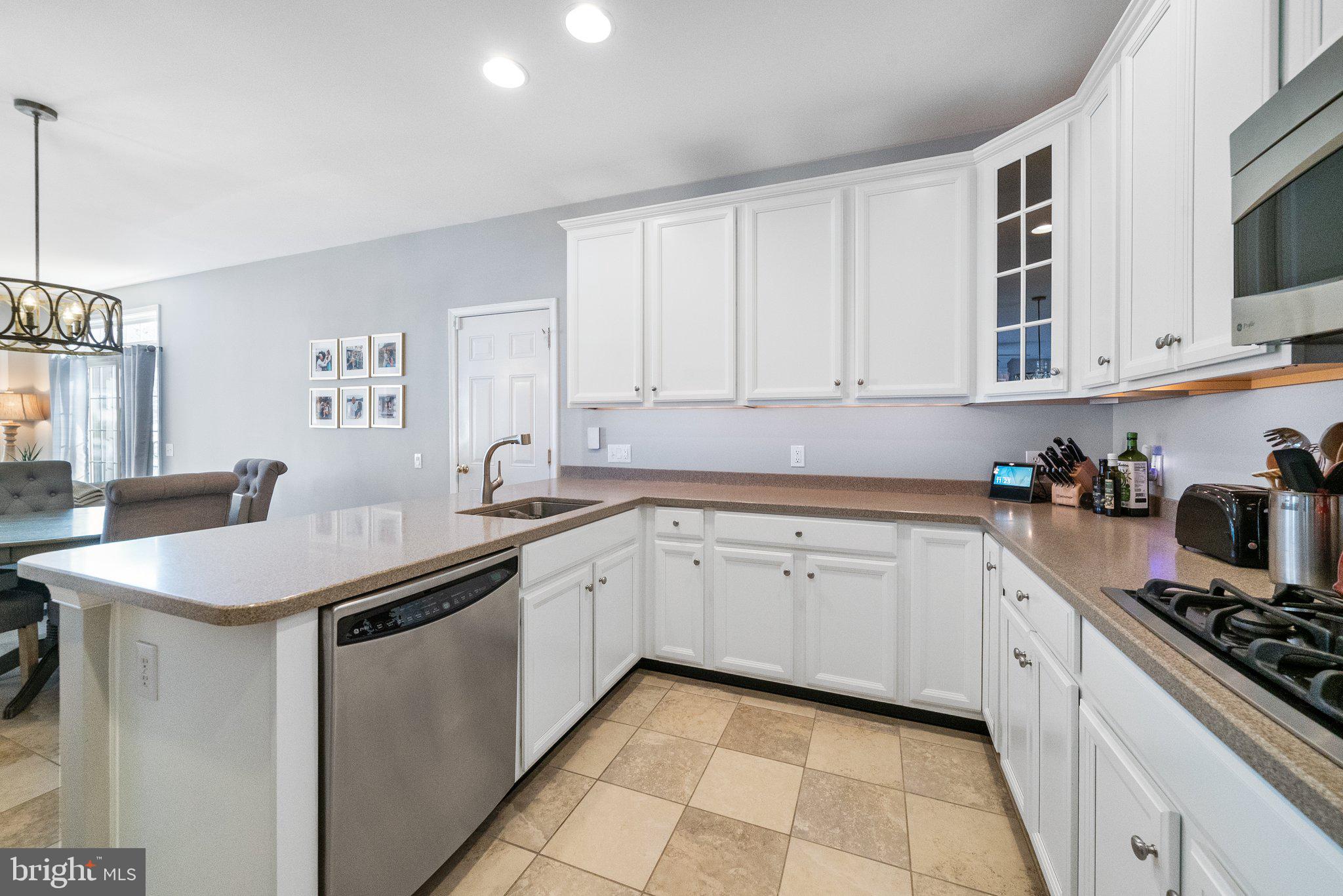 WINDSOR RIDGE - Residential