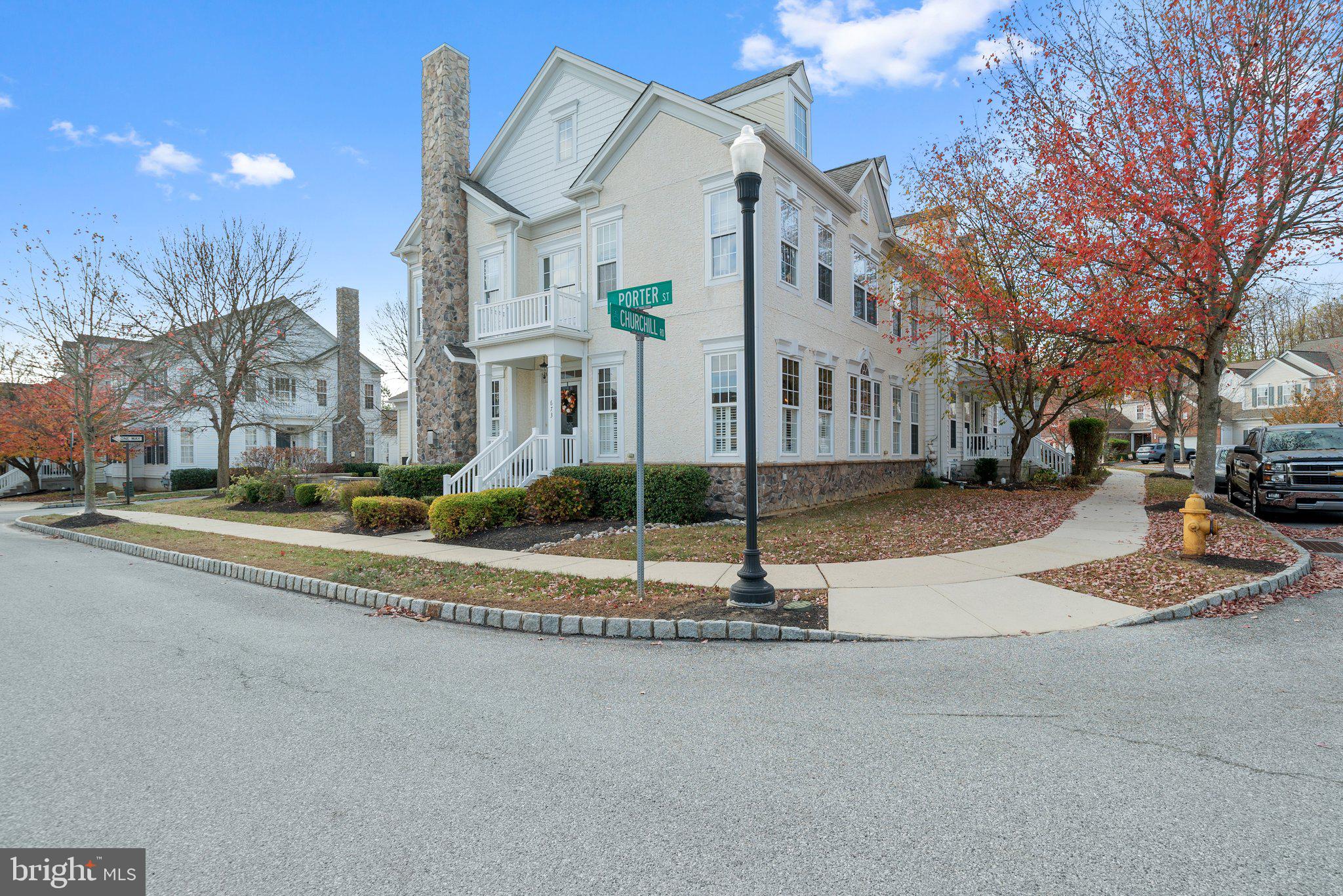 WINDSOR RIDGE - Residential