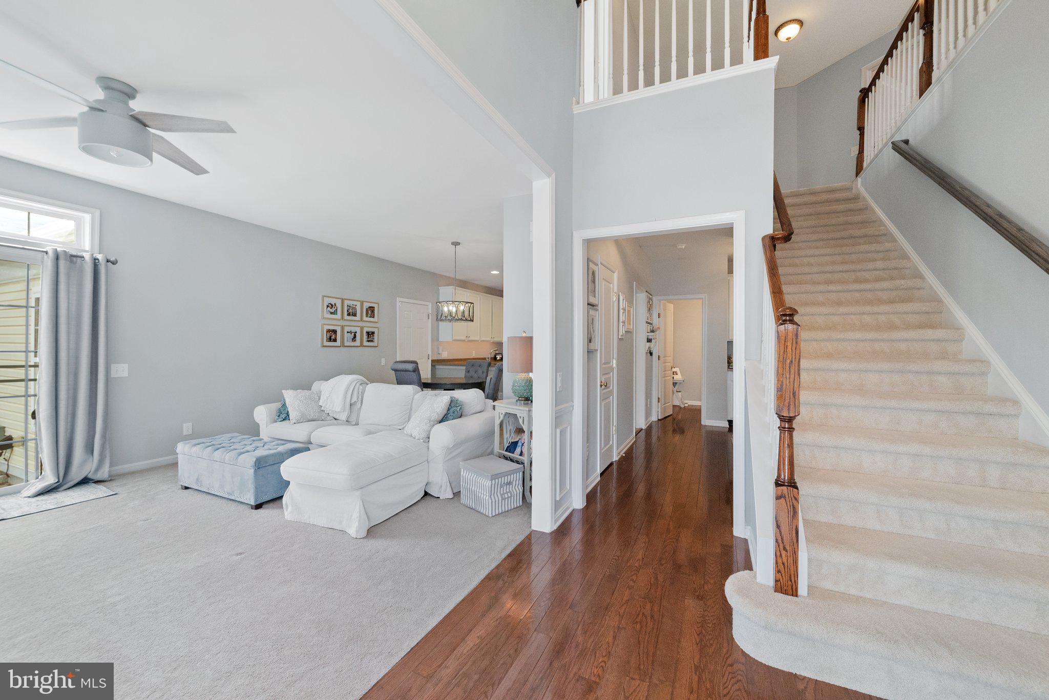 WINDSOR RIDGE - Residential
