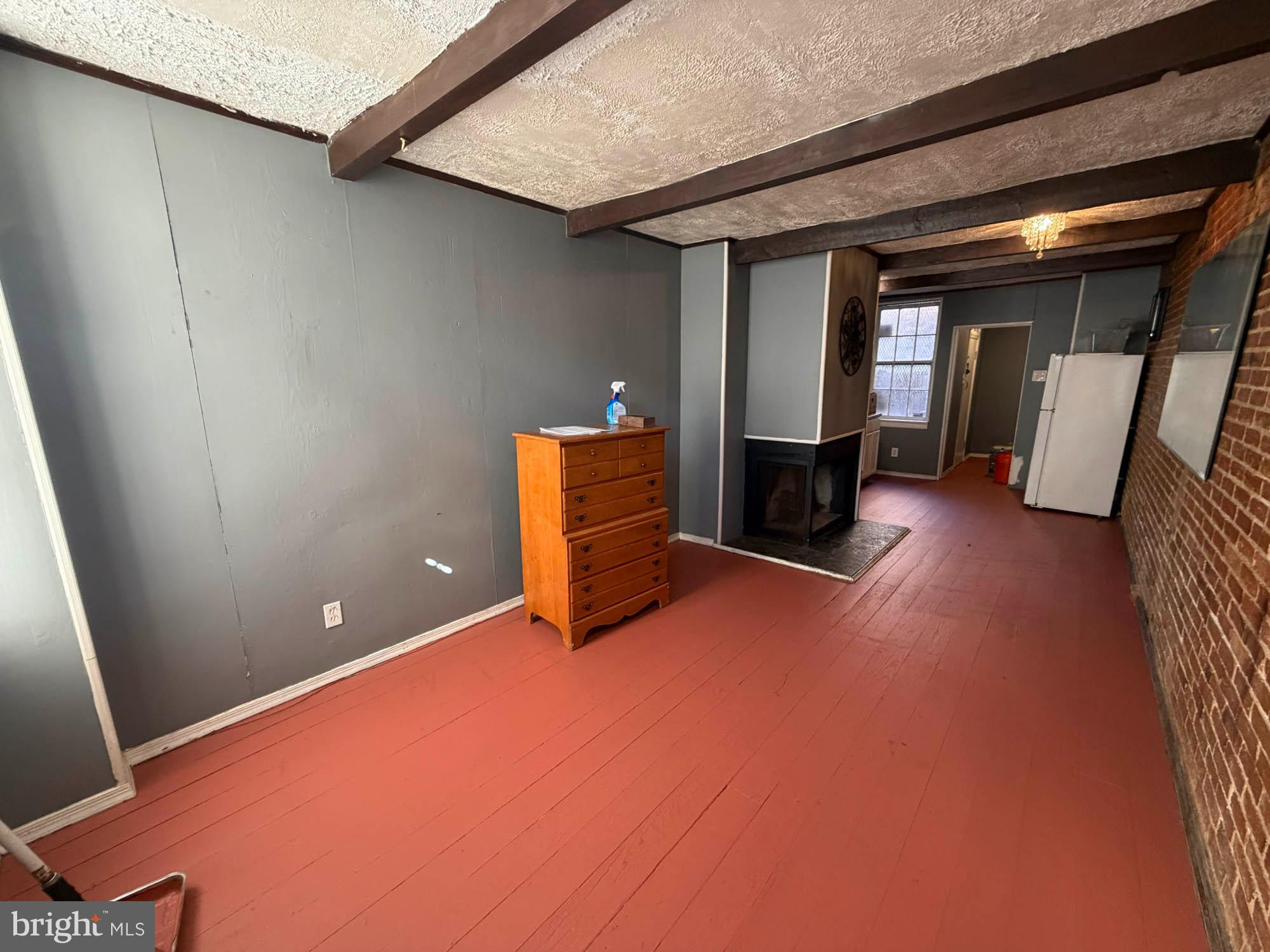 SETON HILL - Residential