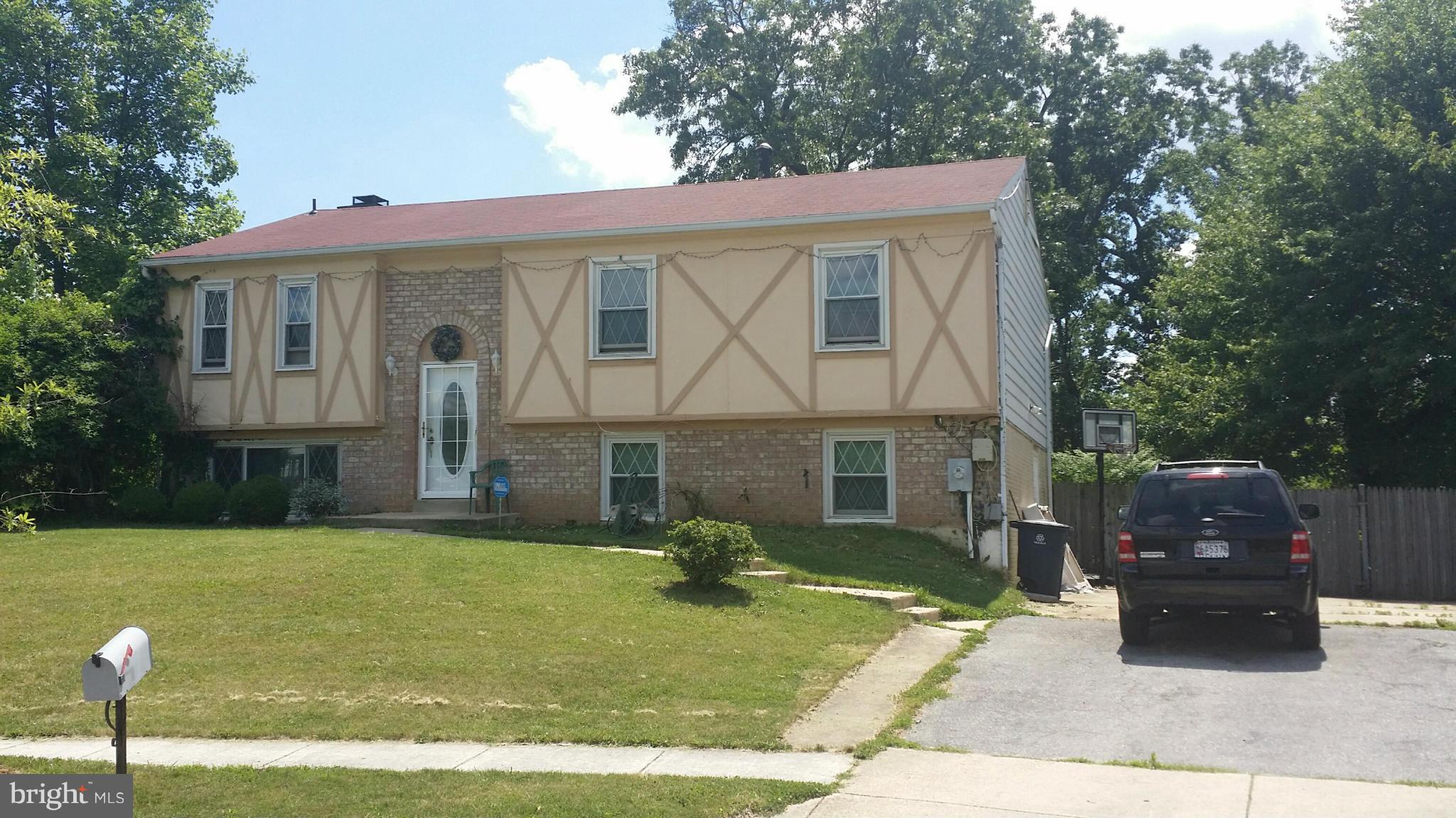 Large Split Foyer. Four bedrooms. Three baths. Bank negotiation has already started. Bank Says Sell.