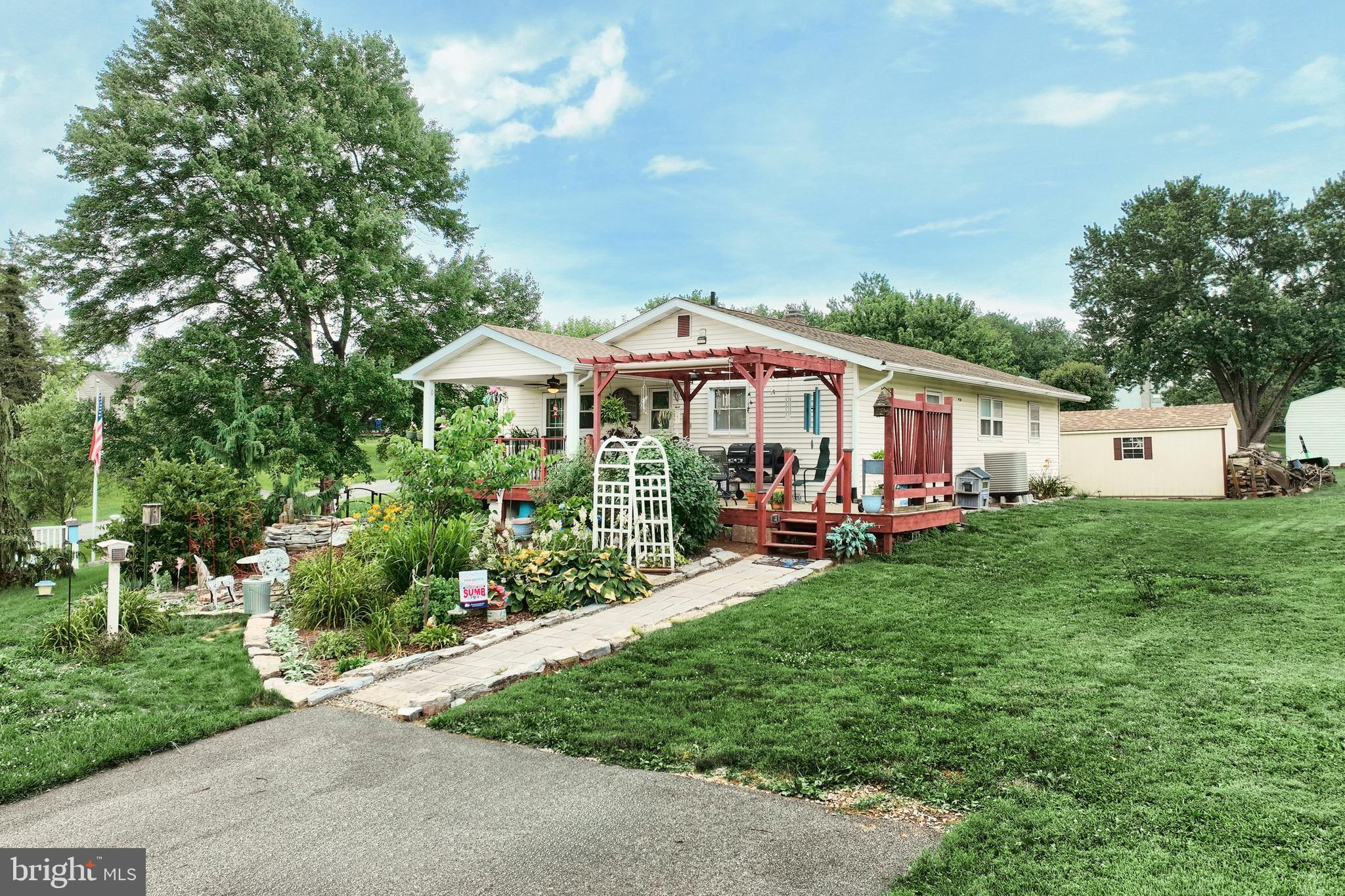 400 FAIRWAY DRIVE