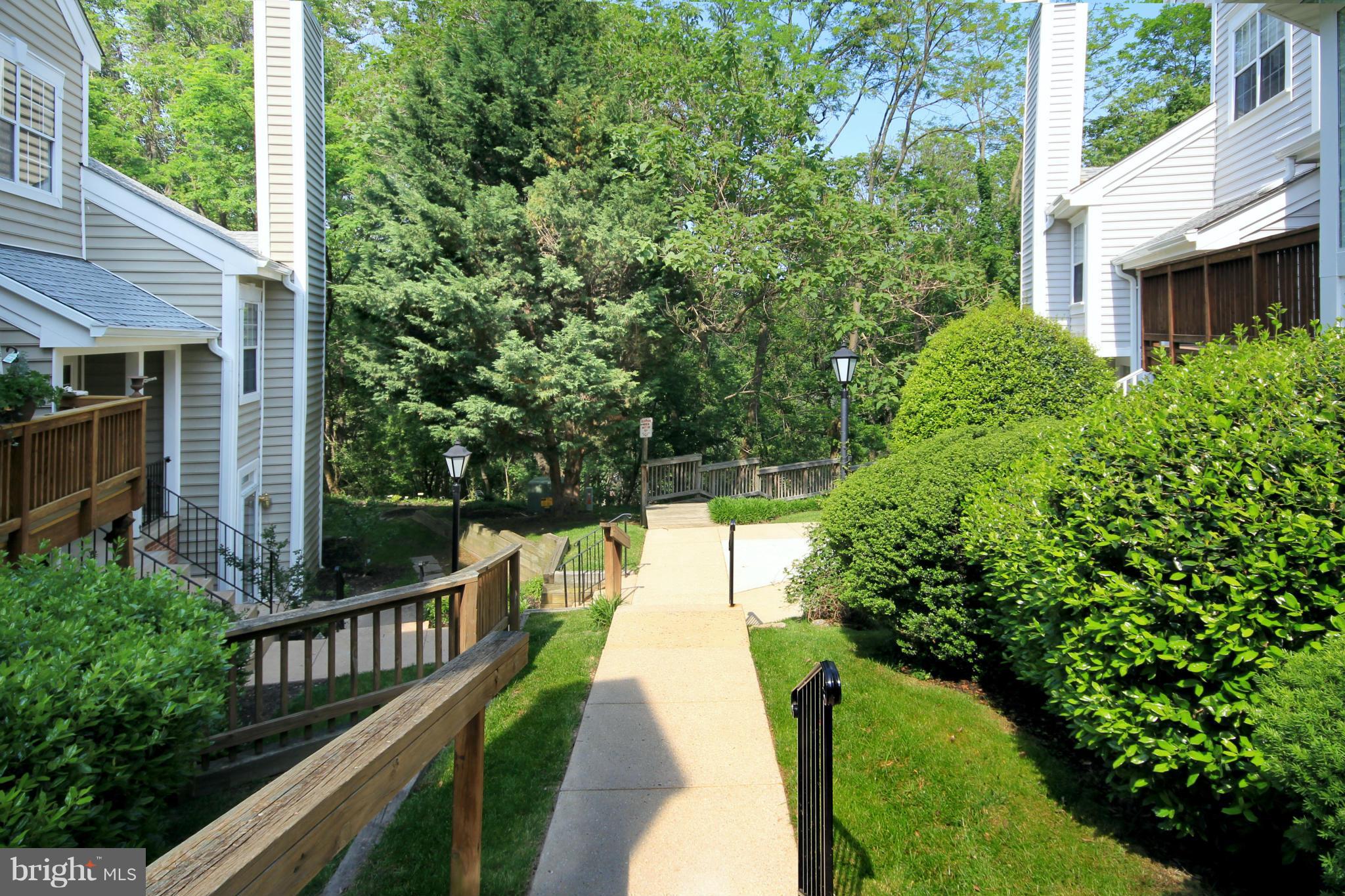 OCCOQUAN POINTE CONDO - Residential