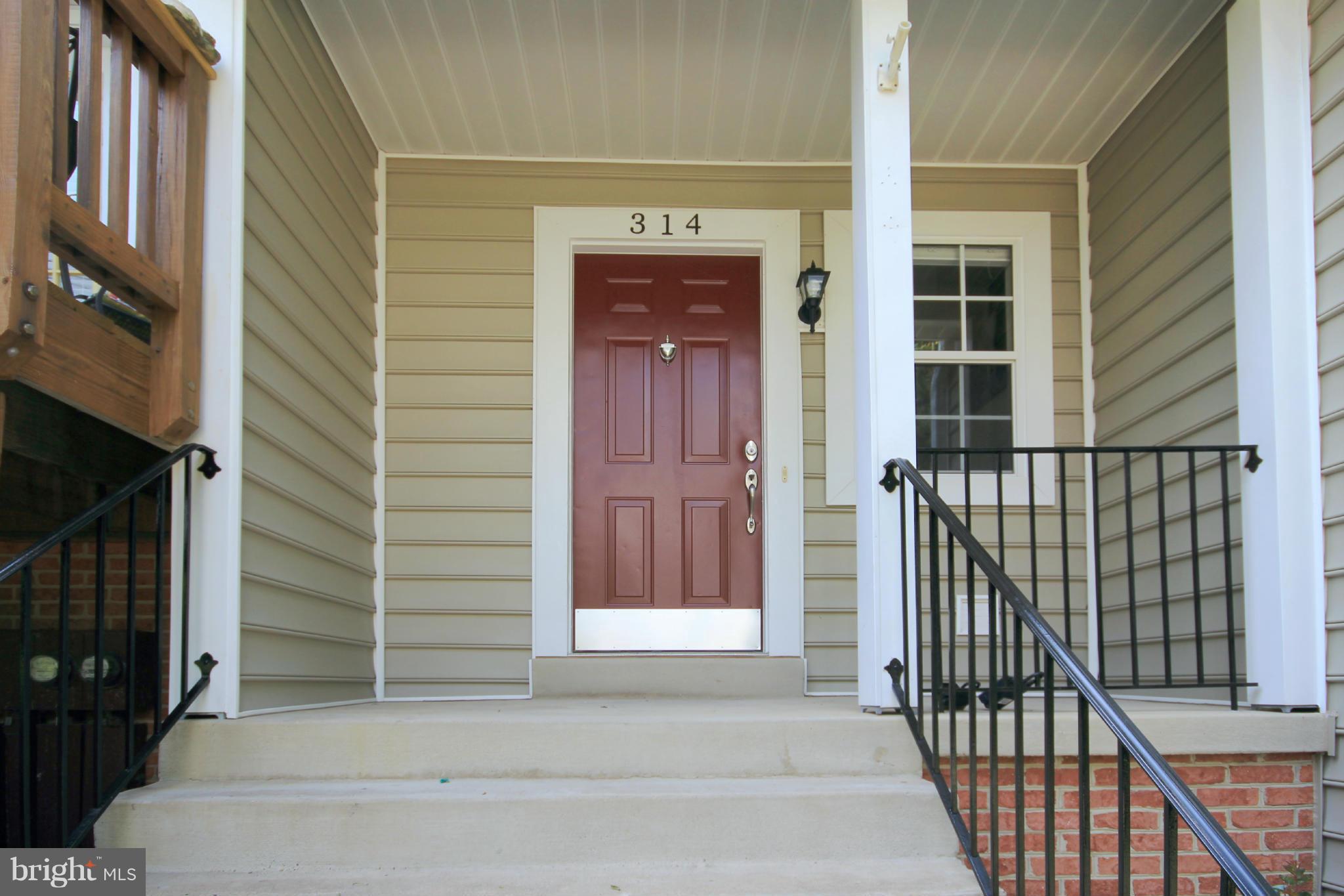 OCCOQUAN POINTE CONDO - Residential