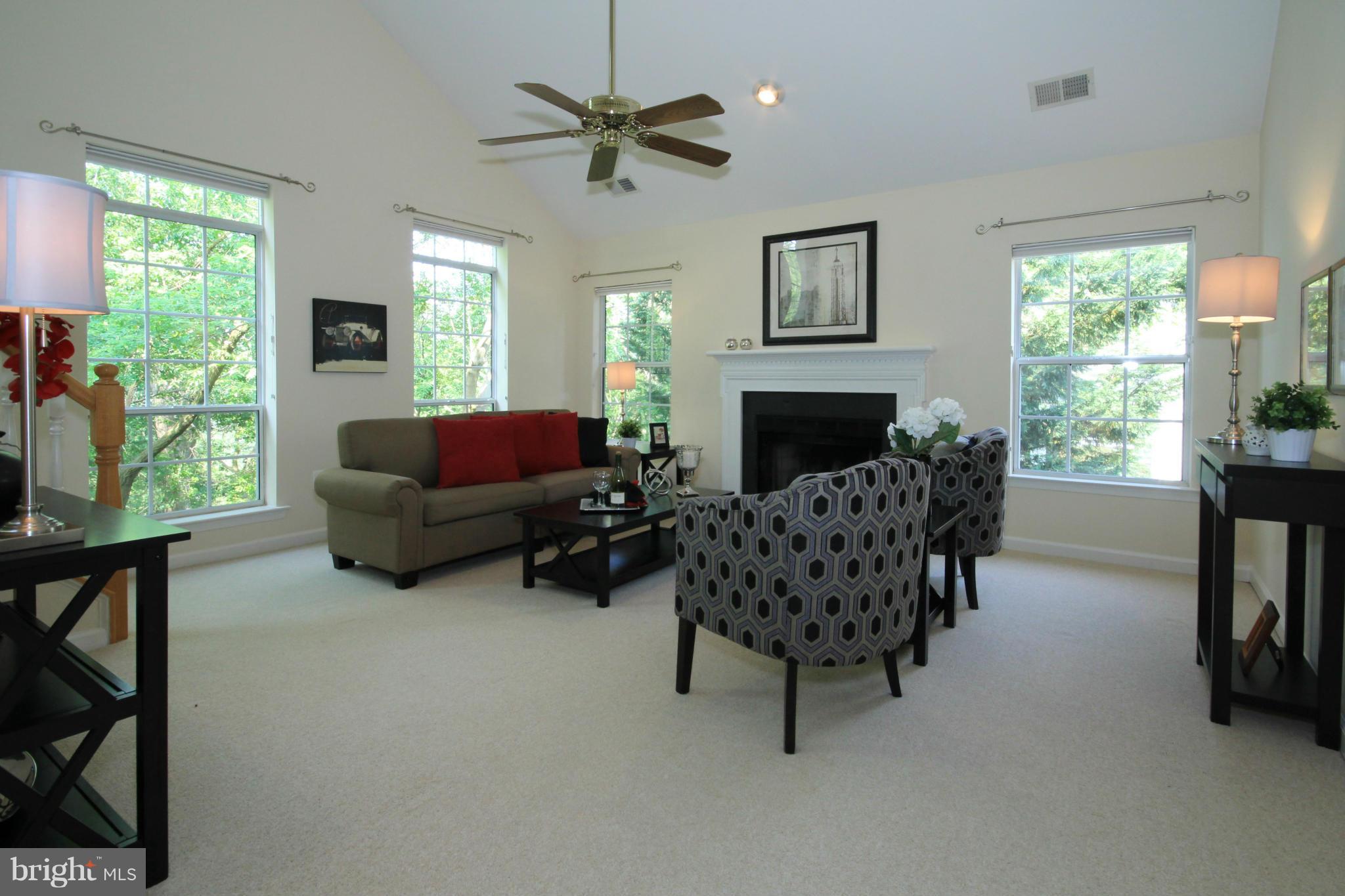 OCCOQUAN POINTE CONDO - Residential