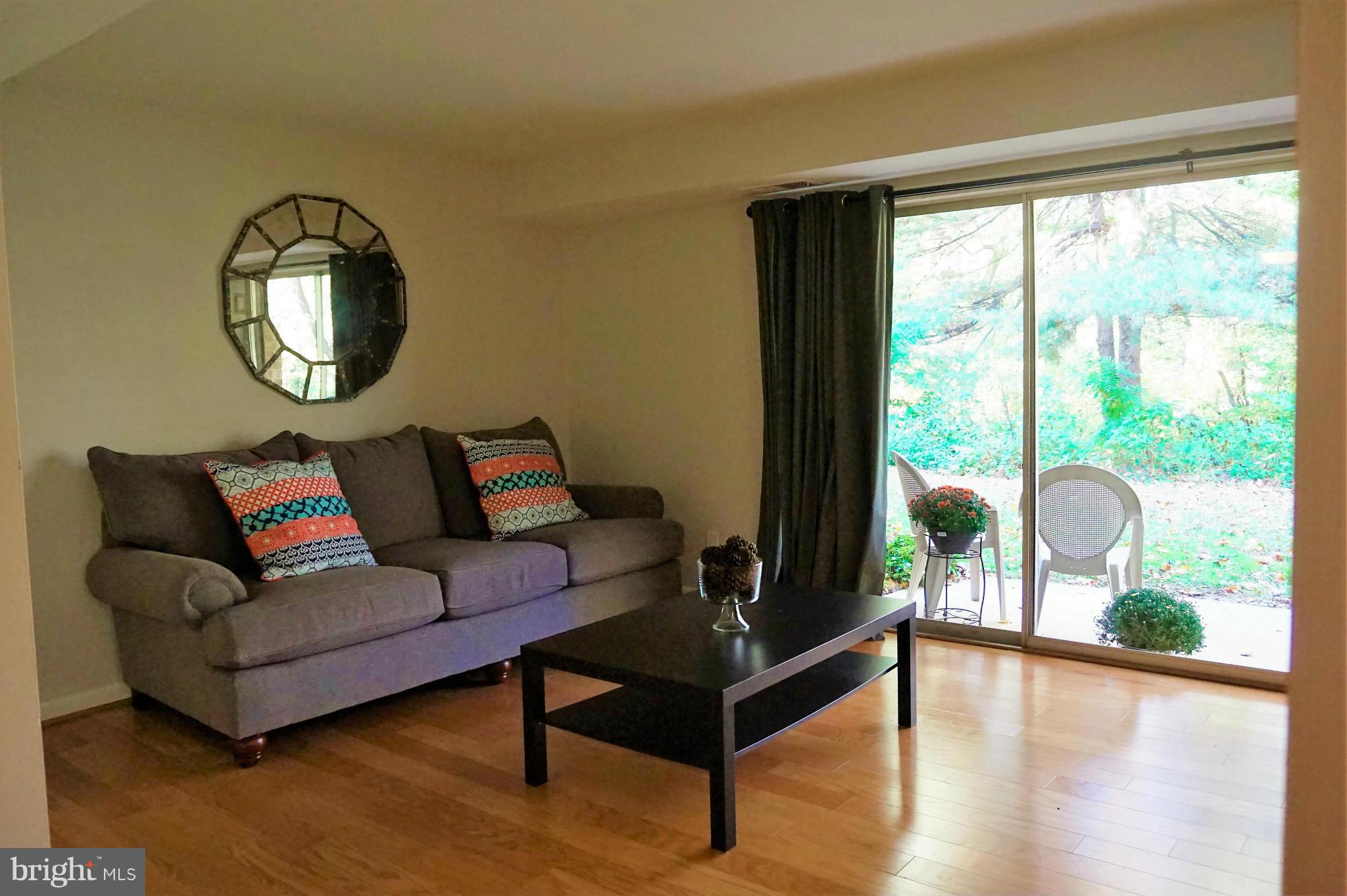 VANTAGE HILL - Residential