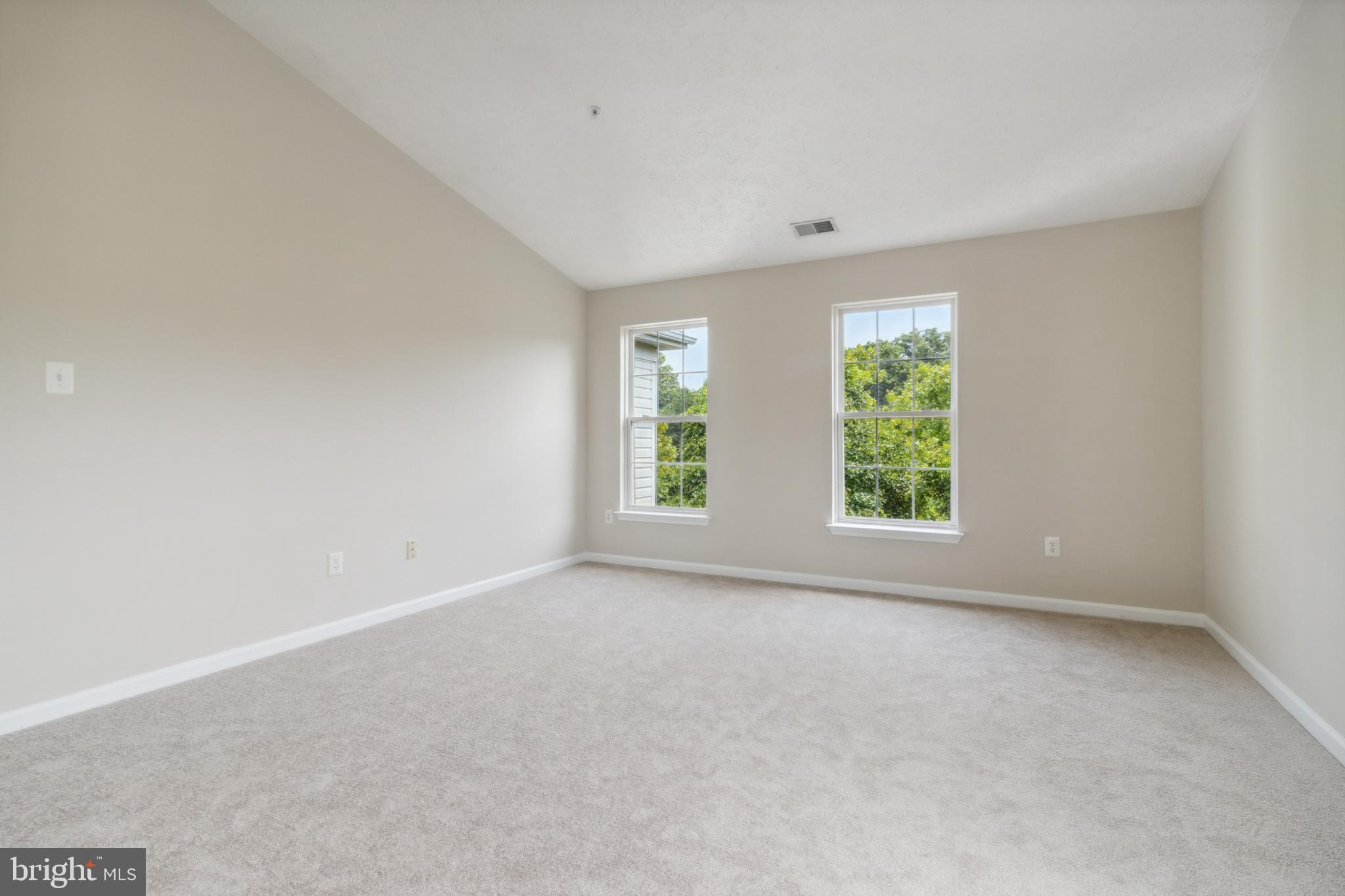 RIDERS RIDGE - Residential