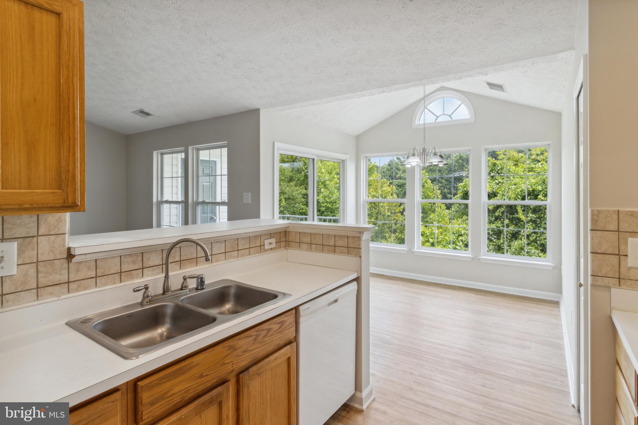 RIDERS RIDGE - Residential