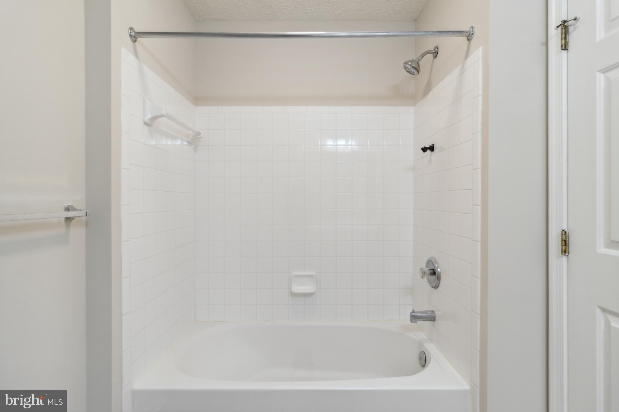 RIDERS RIDGE - Residential