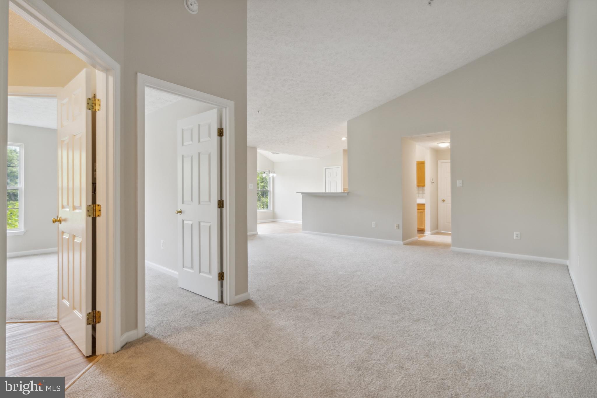 RIDERS RIDGE - Residential