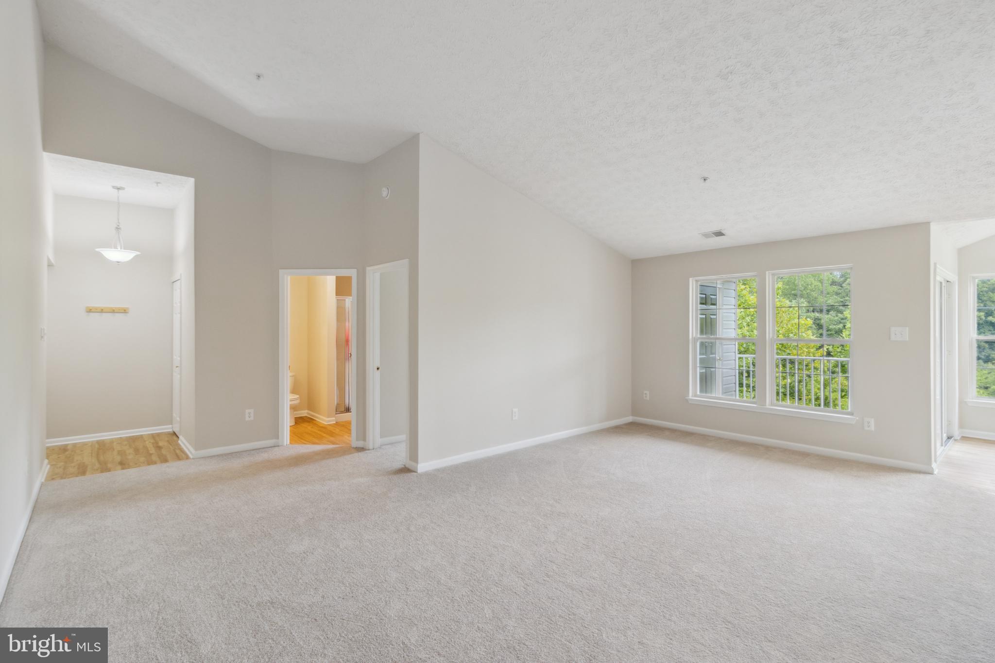 RIDERS RIDGE - Residential