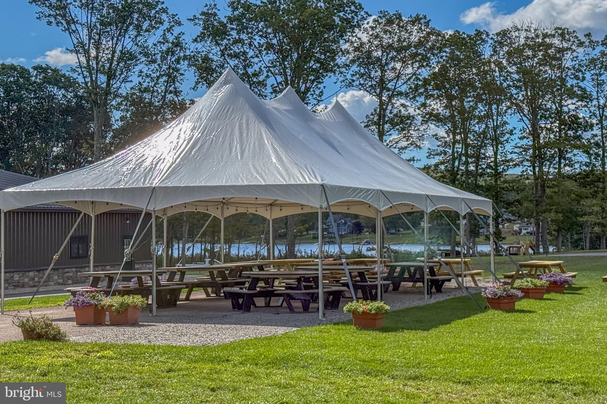 THOUSAND ACRES AT DCL - Land