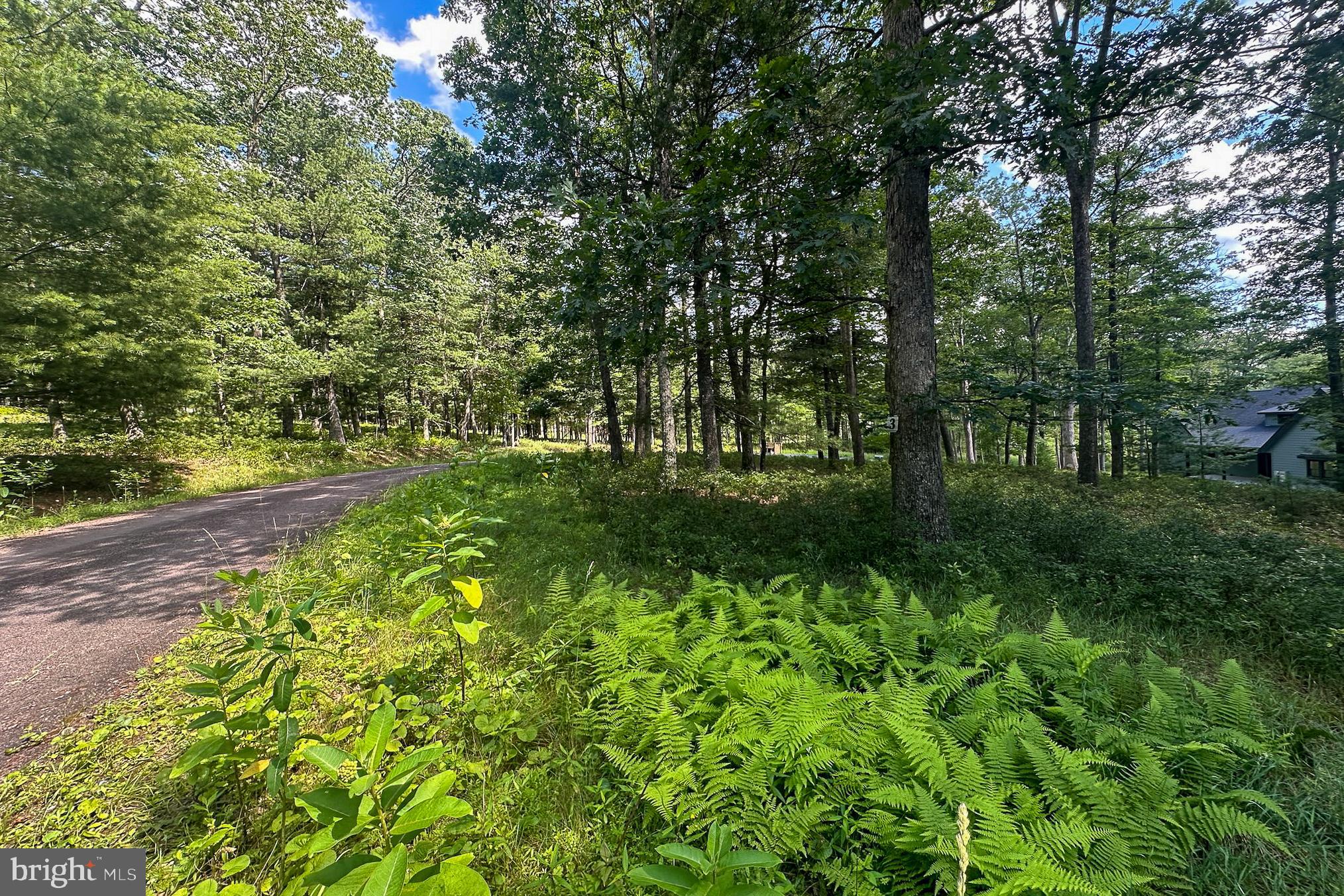 THOUSAND ACRES AT DCL - Land