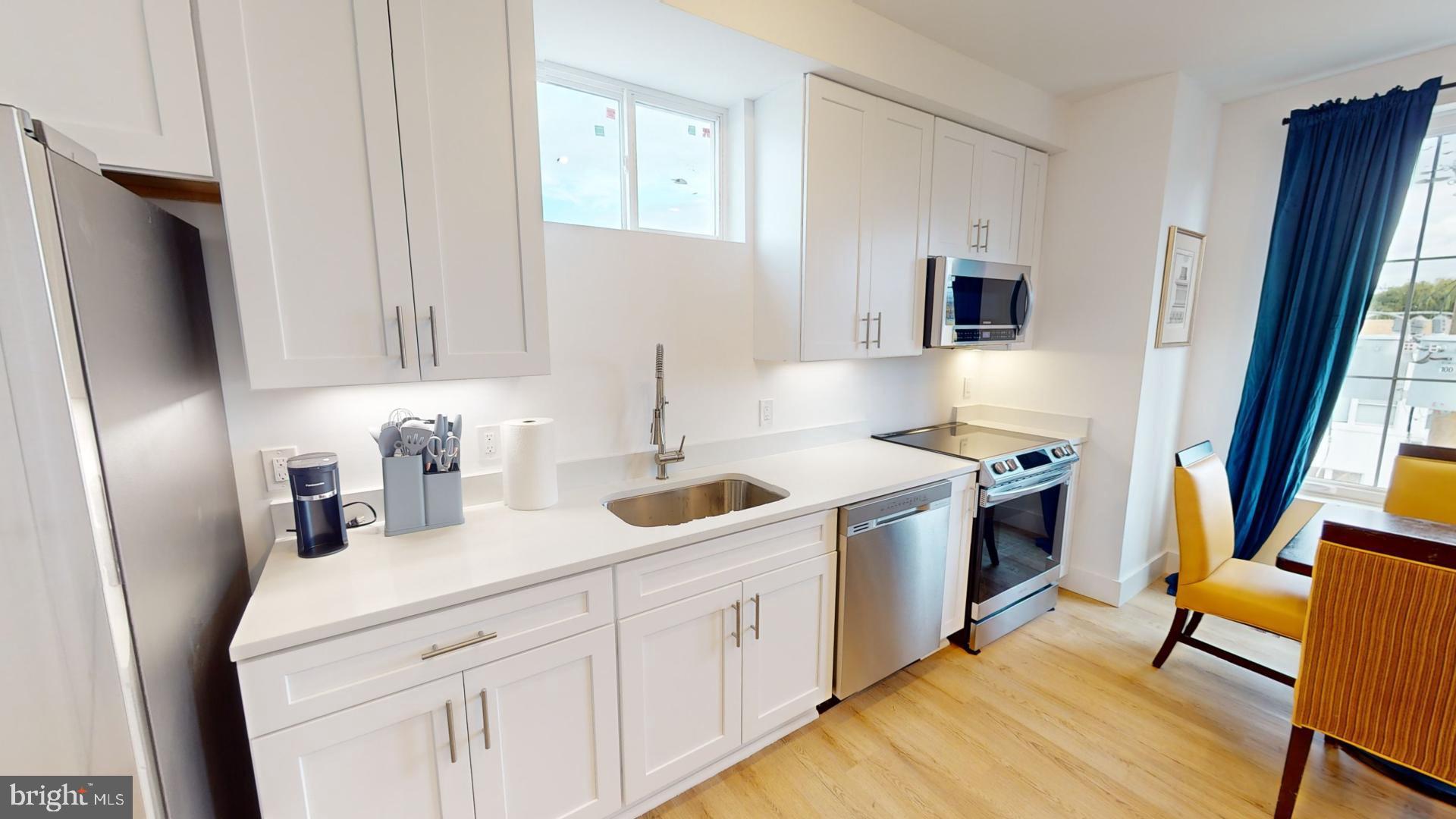 201 KENNEDY STREET NW 8