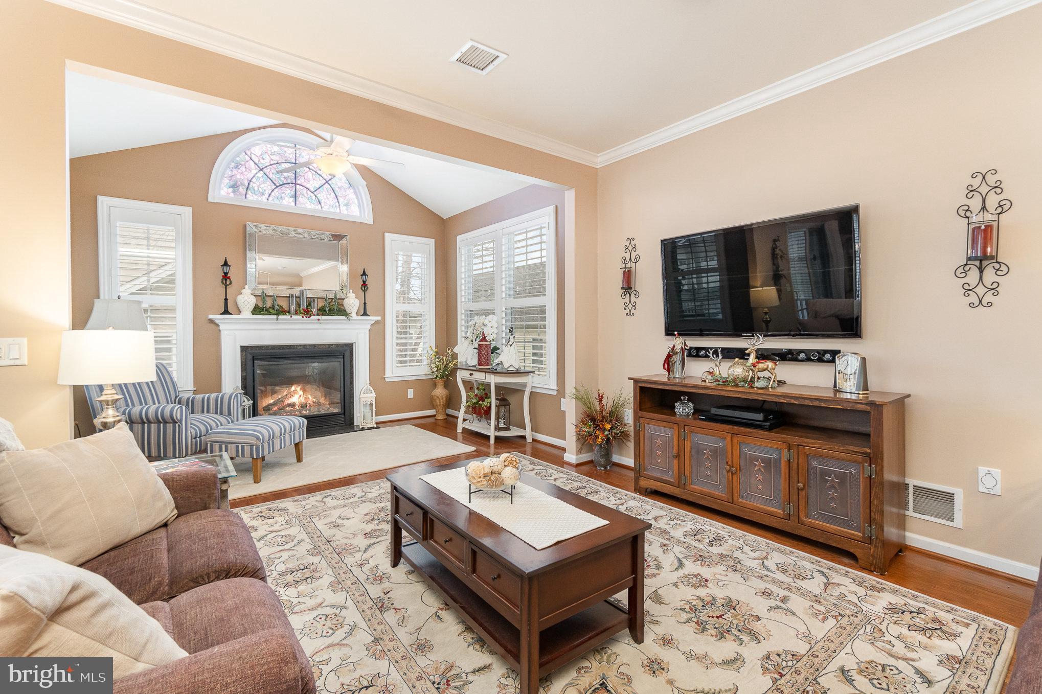 FOUR SEASONS AT ELM TREE - Residential