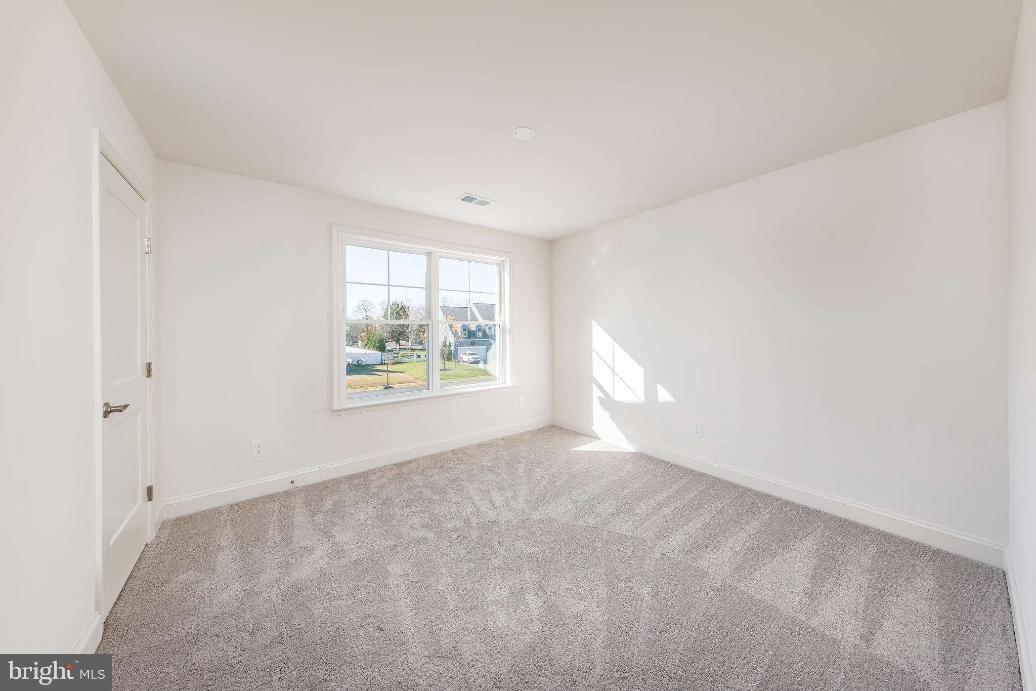 CLOVERFIELDS - Residential