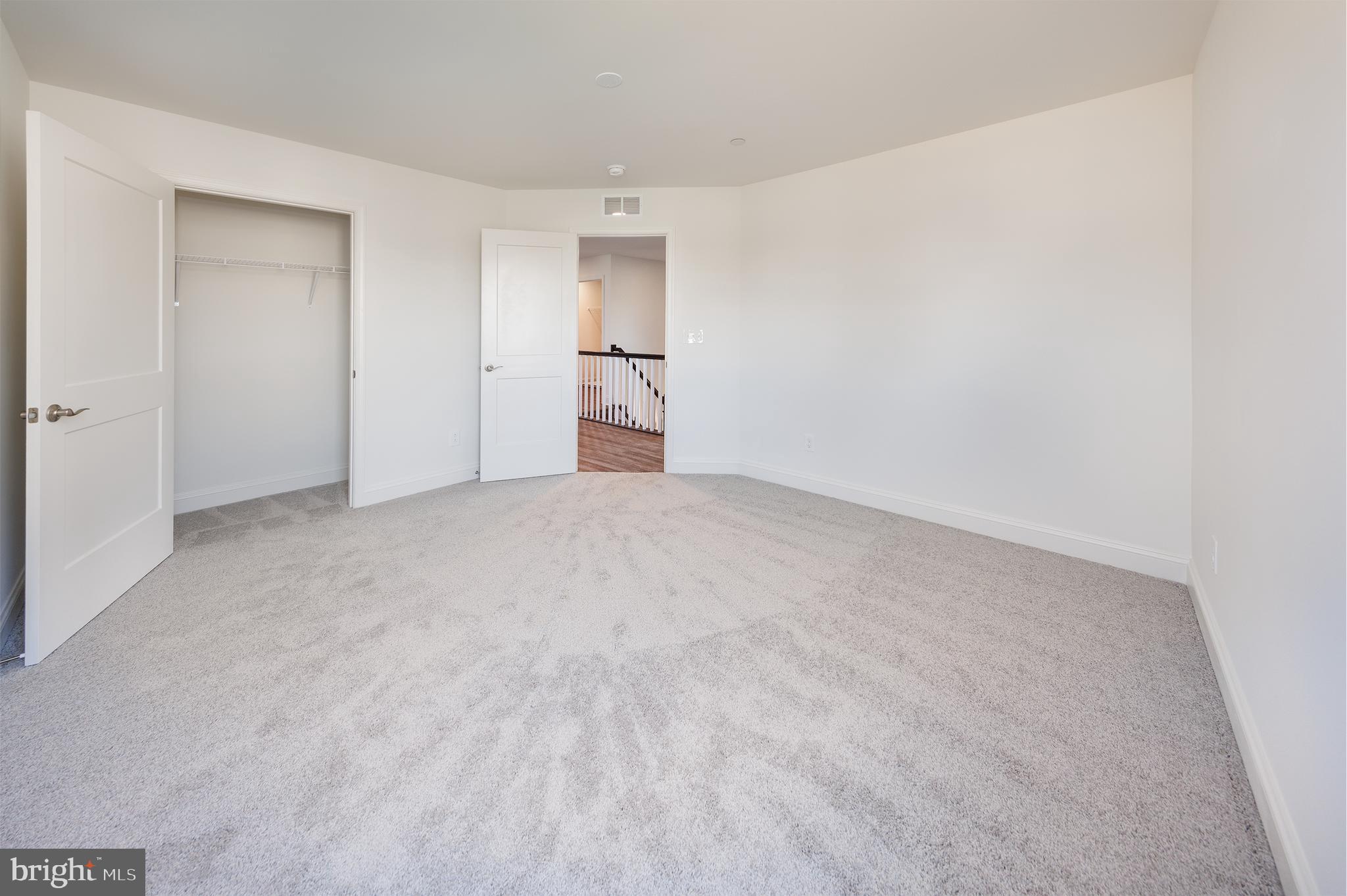 CLOVERFIELDS - Residential