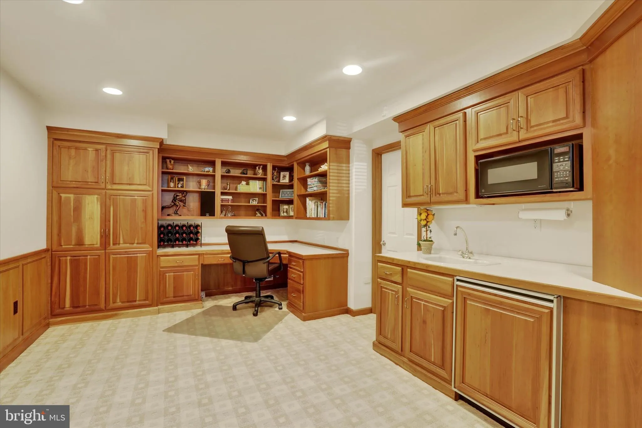 Yardley, Pennsylvania 19067, United States, 4 Bedrooms Bedrooms, ,4 BathroomsBathrooms,Residential,Active,168703