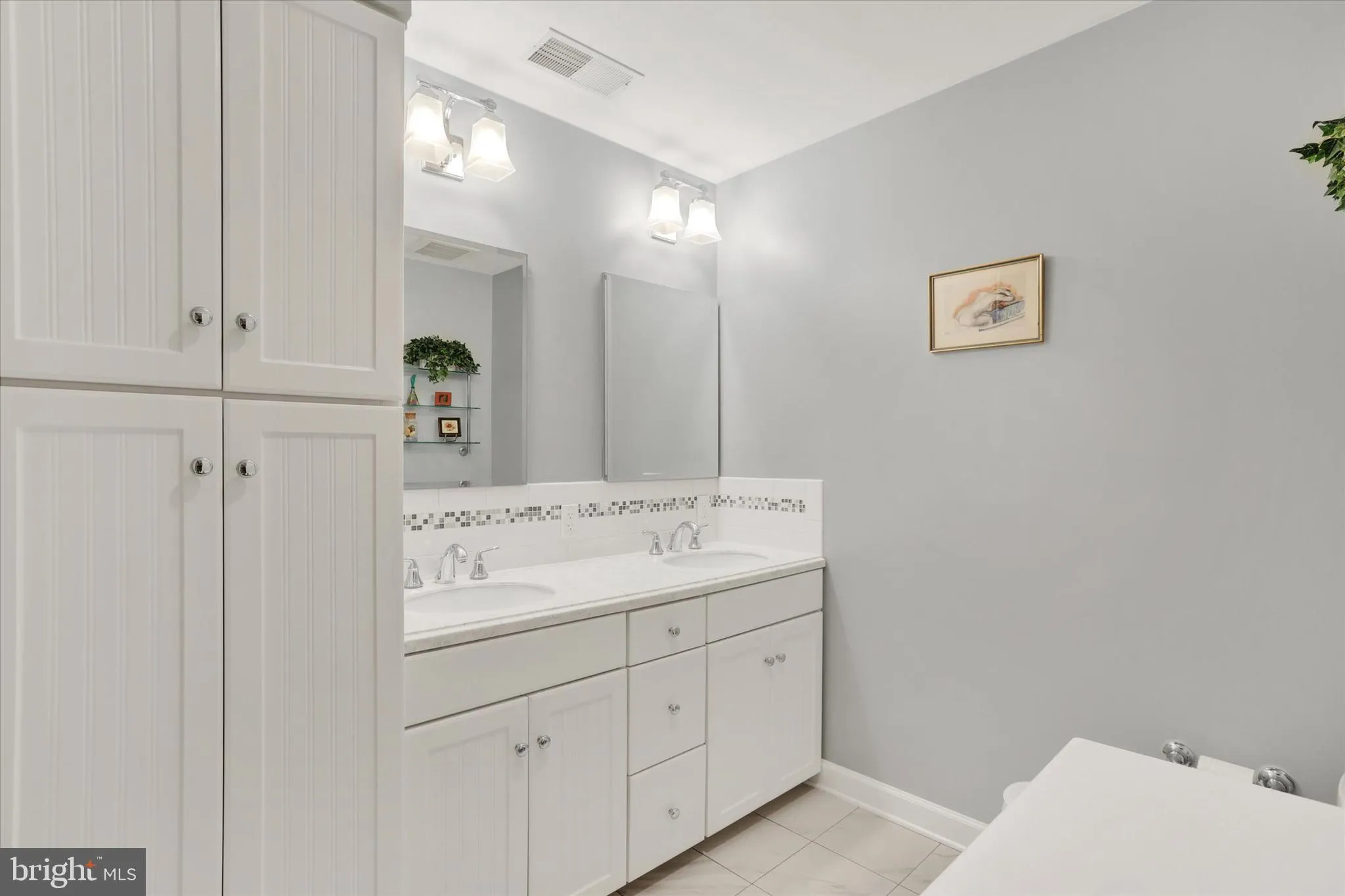 Yardley, Pennsylvania 19067, United States, 4 Bedrooms Bedrooms, ,4 BathroomsBathrooms,Residential,Active,168703