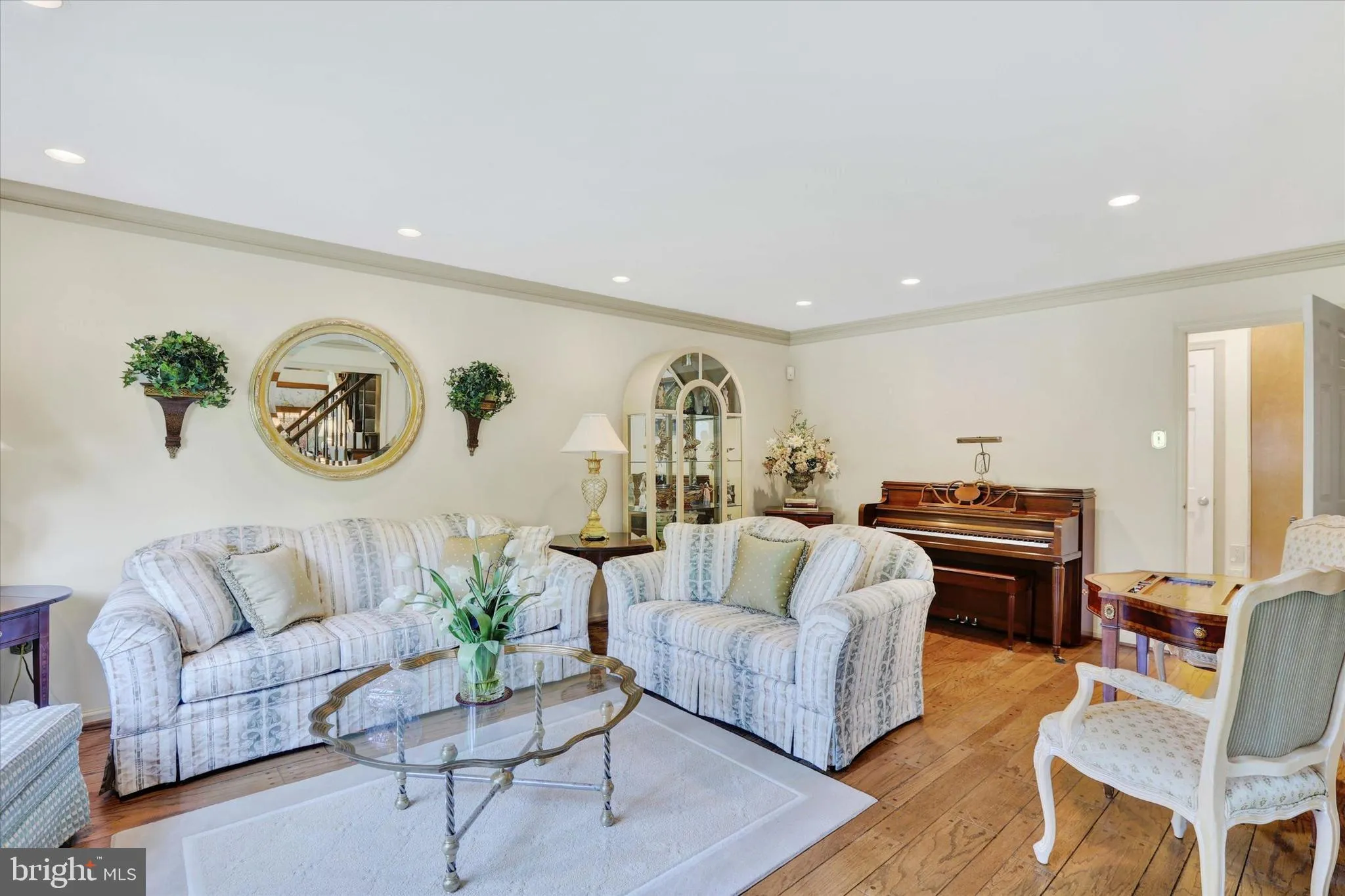 Yardley, Pennsylvania 19067, United States, 4 Bedrooms Bedrooms, ,4 BathroomsBathrooms,Residential,Active,168703