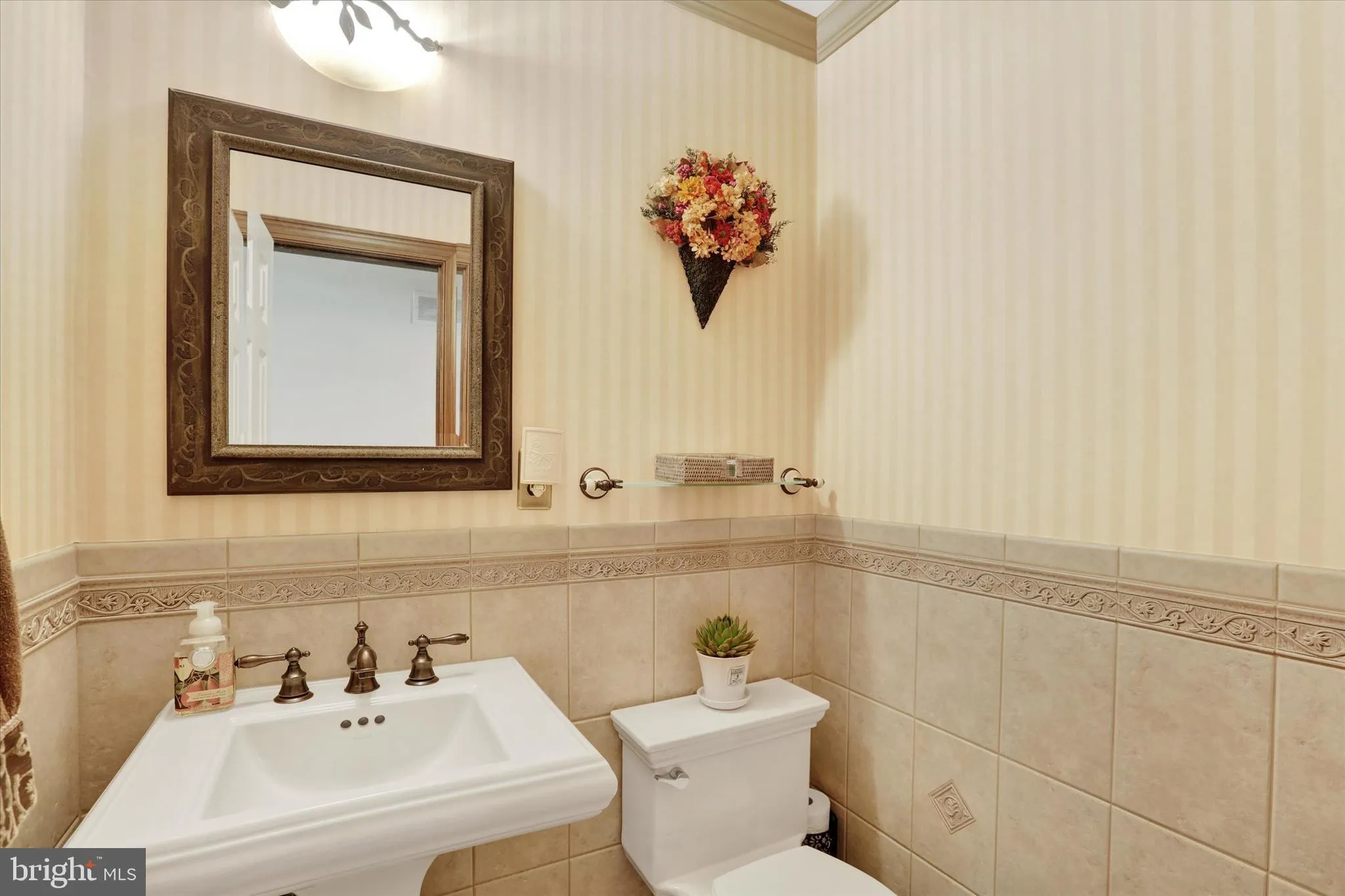 Yardley, Pennsylvania 19067, United States, 4 Bedrooms Bedrooms, ,4 BathroomsBathrooms,Residential,Active,168703