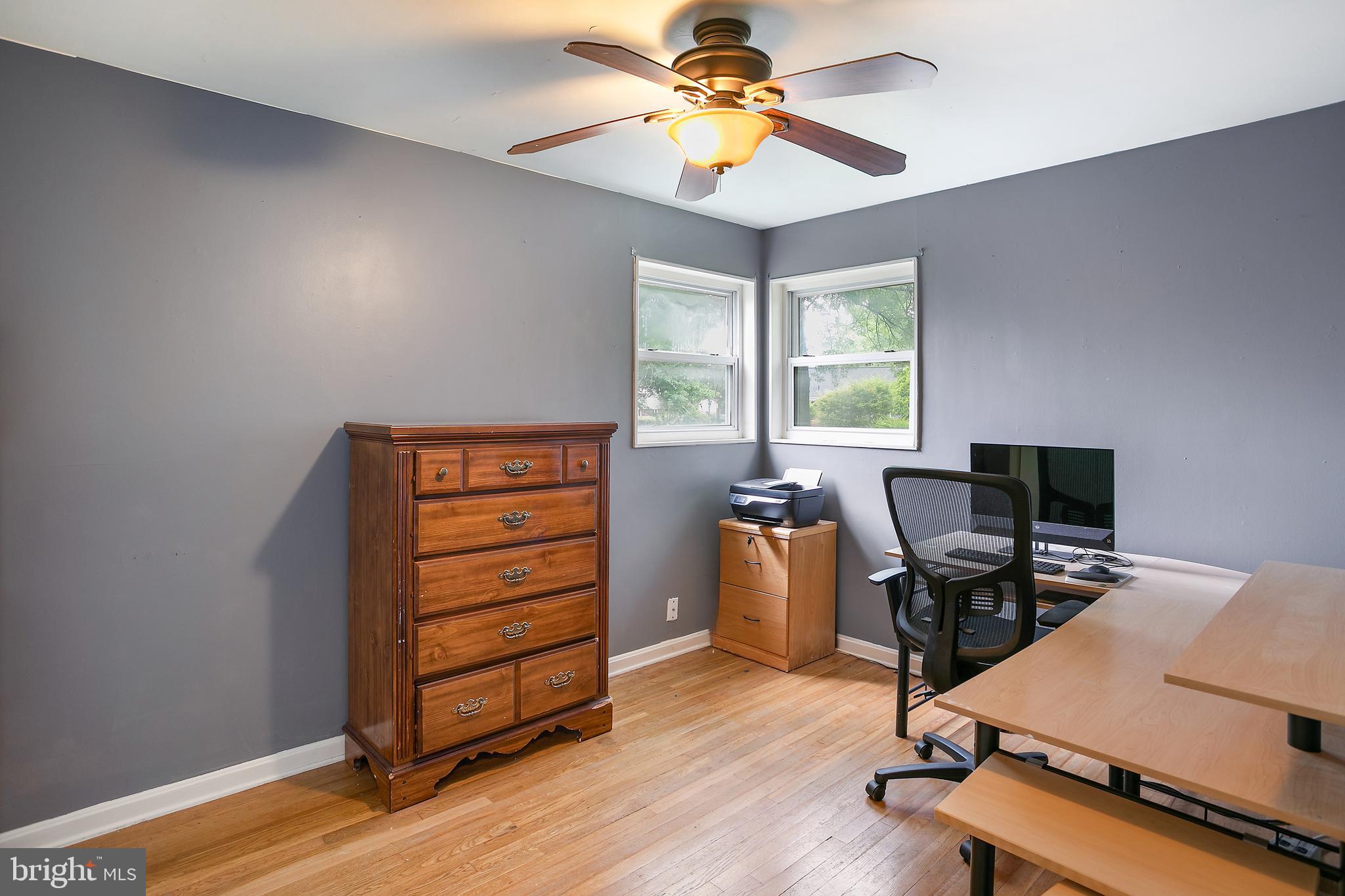 LYNBROOK - Residential Lease