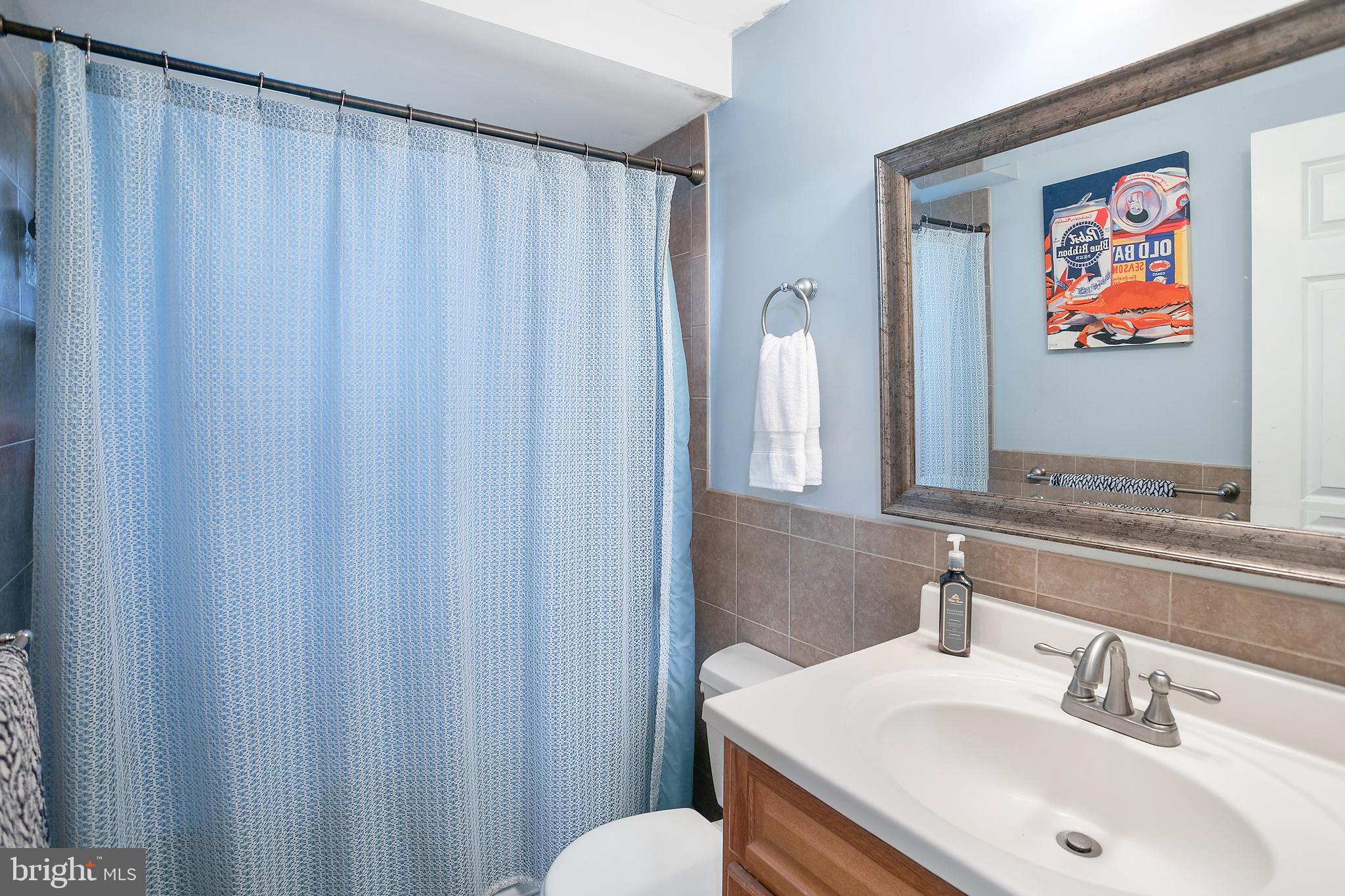 LYNBROOK - Residential Lease