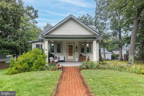 1172 TYSON AVENUE ABINGTON PA 19001