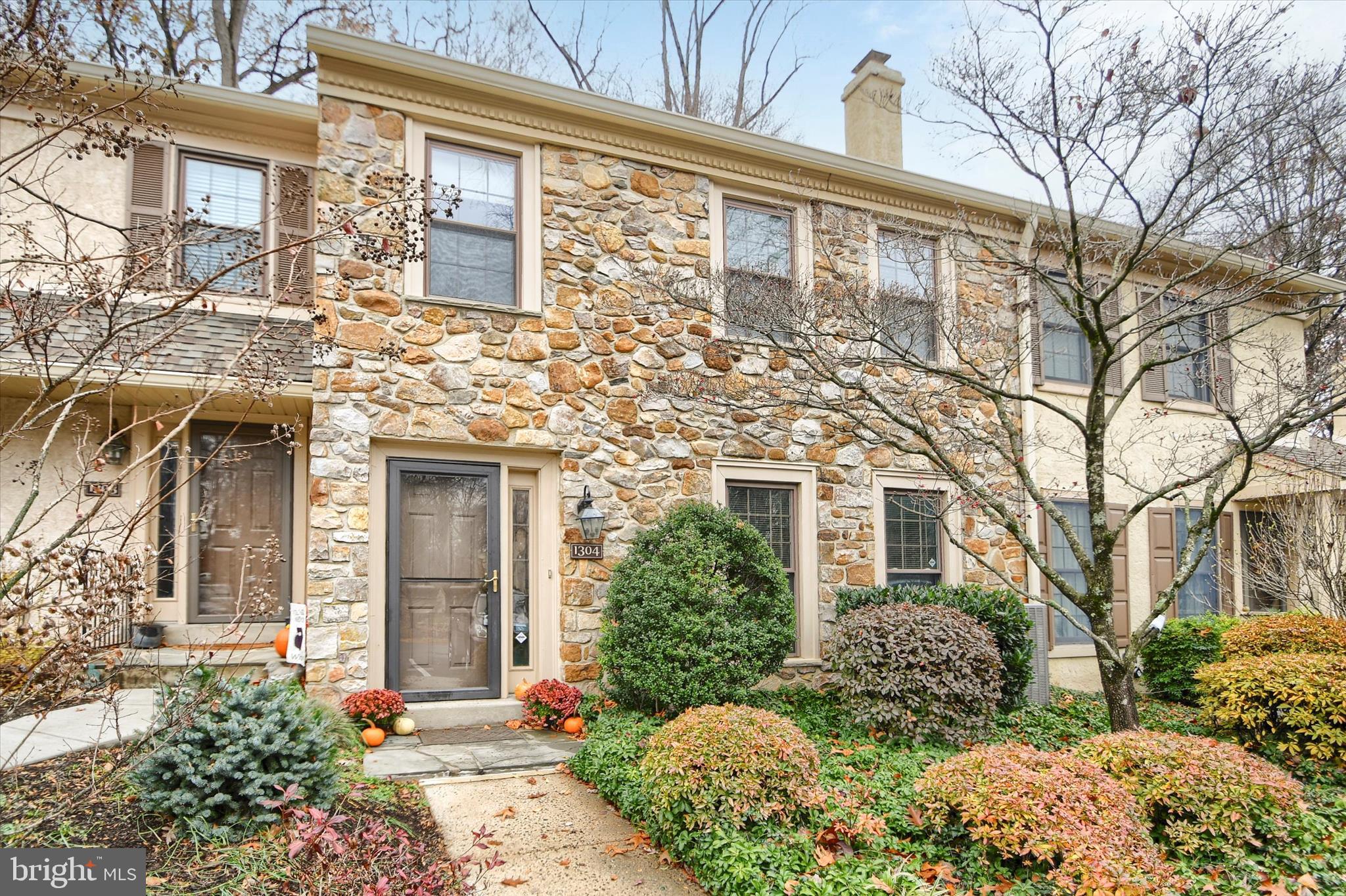 WEATHERSTONE - Residential