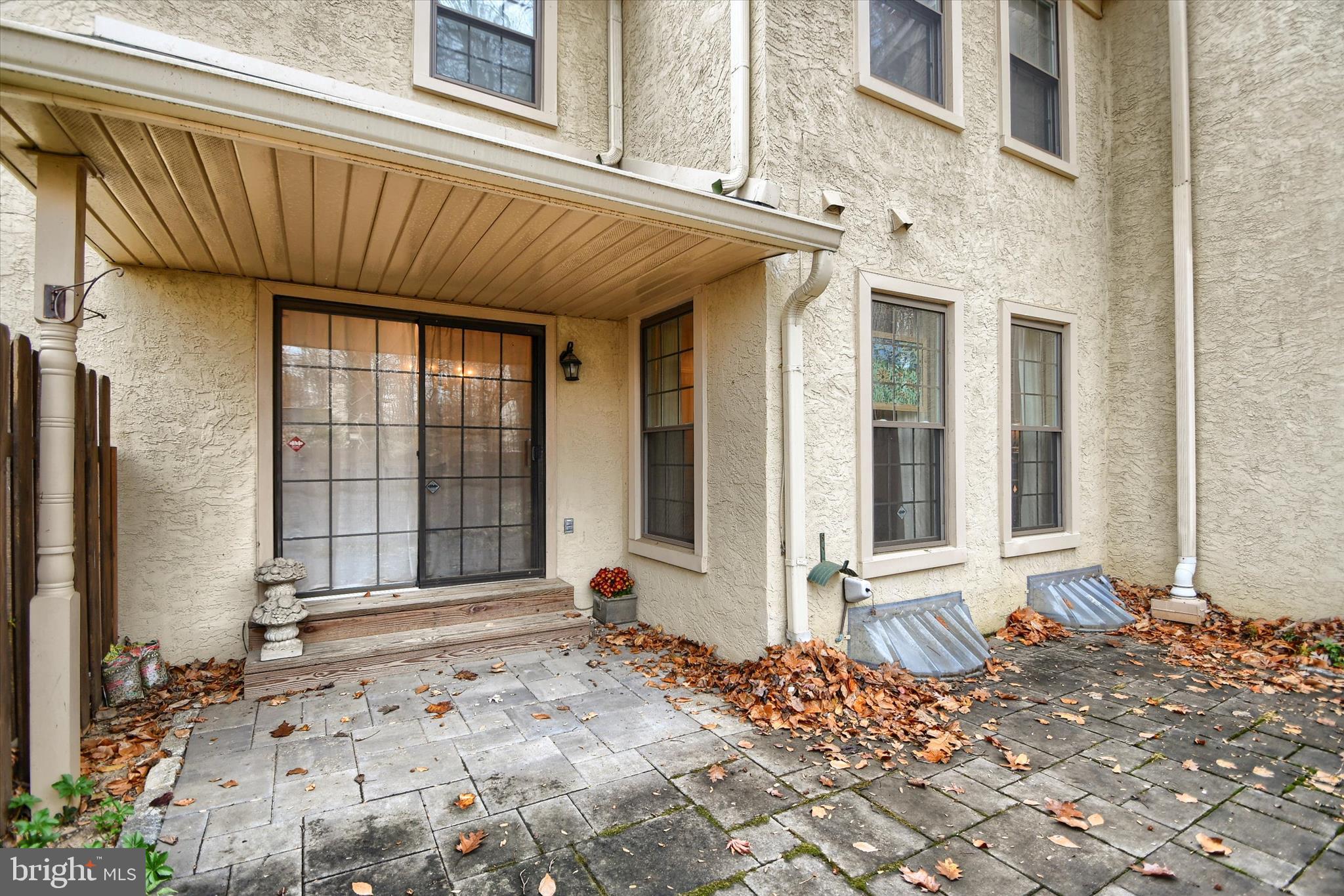 WEATHERSTONE - Residential