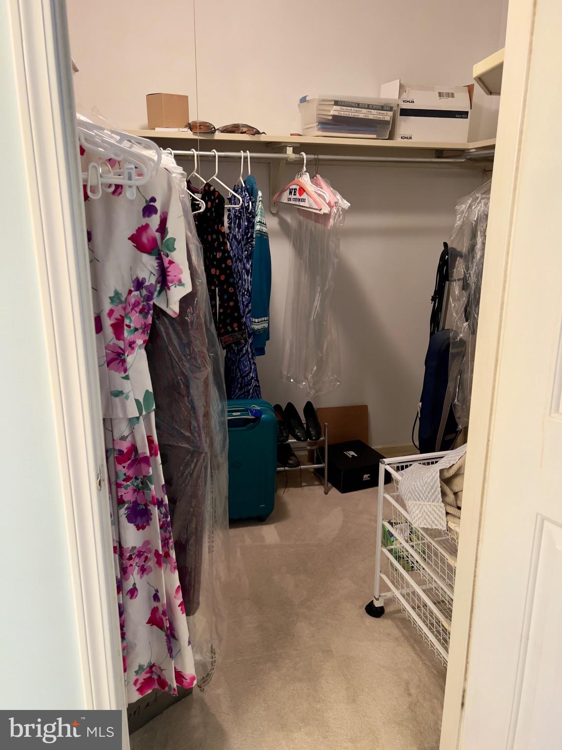 WEATHERSTONE - Residential