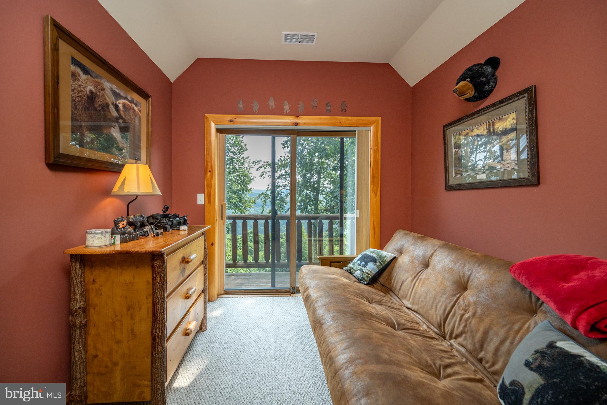 DEEP CREEK HIGHLANDS - Residential