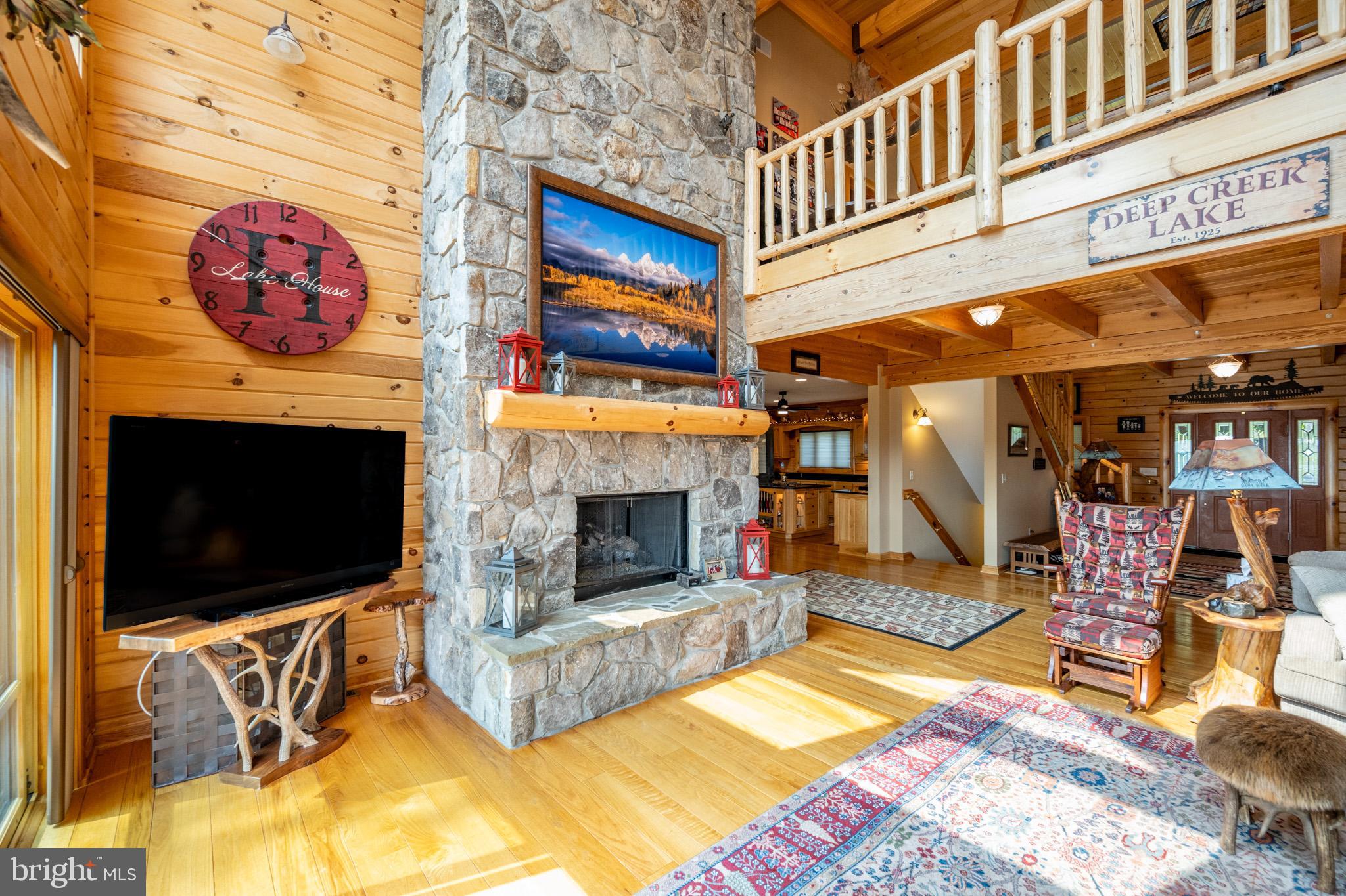 DEEP CREEK HIGHLANDS - Residential