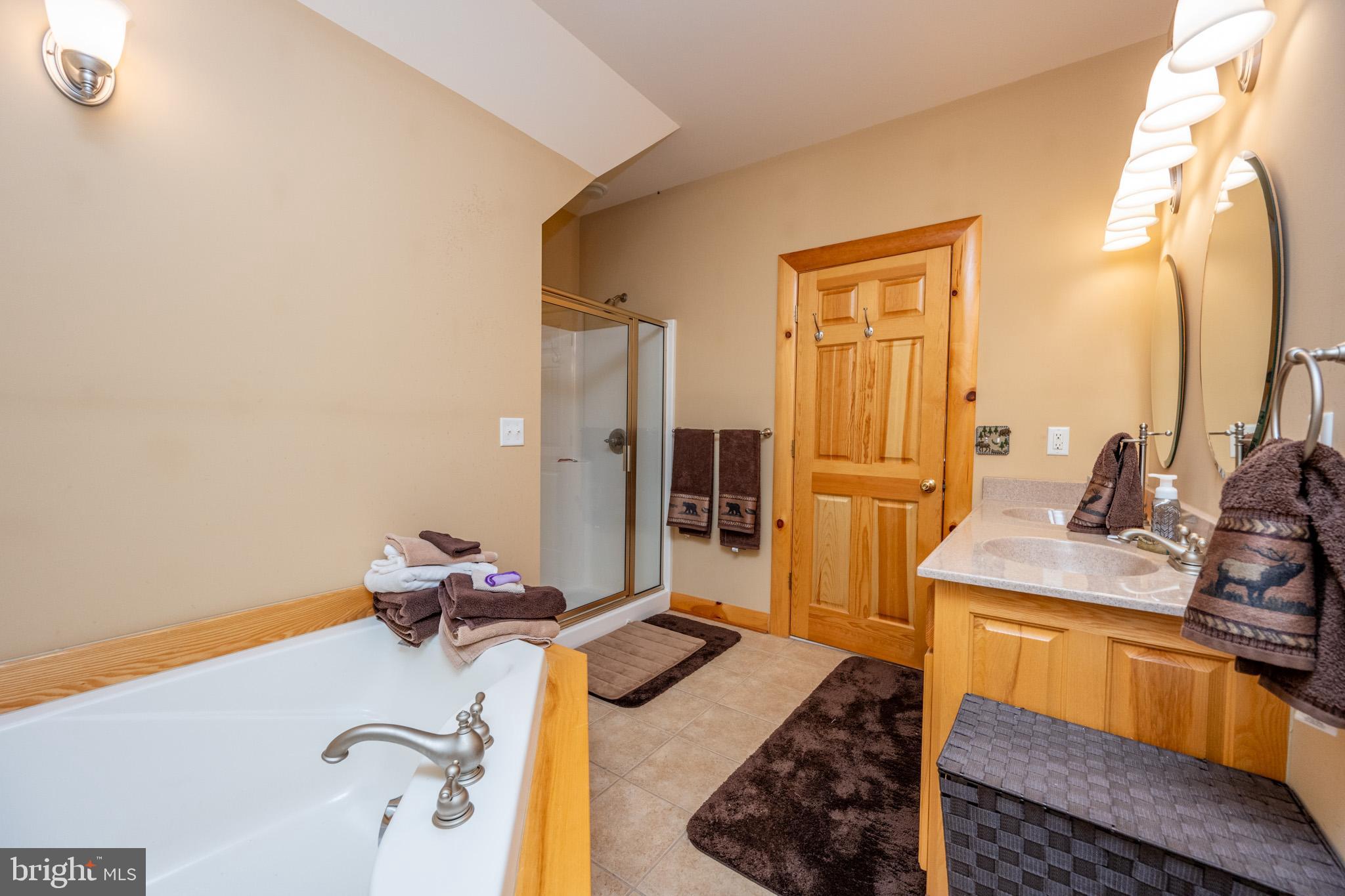 DEEP CREEK HIGHLANDS - Residential