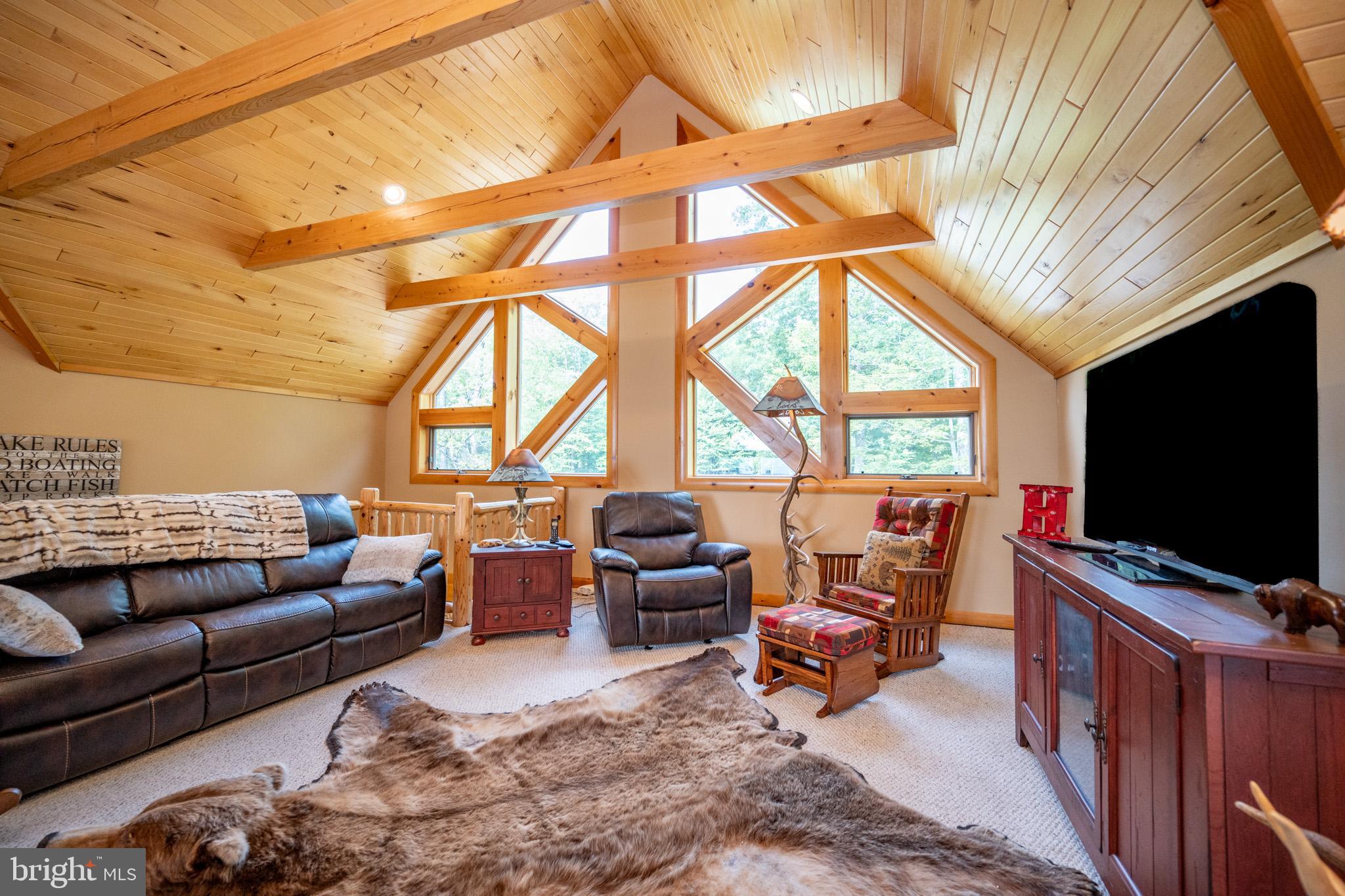 DEEP CREEK HIGHLANDS - Residential