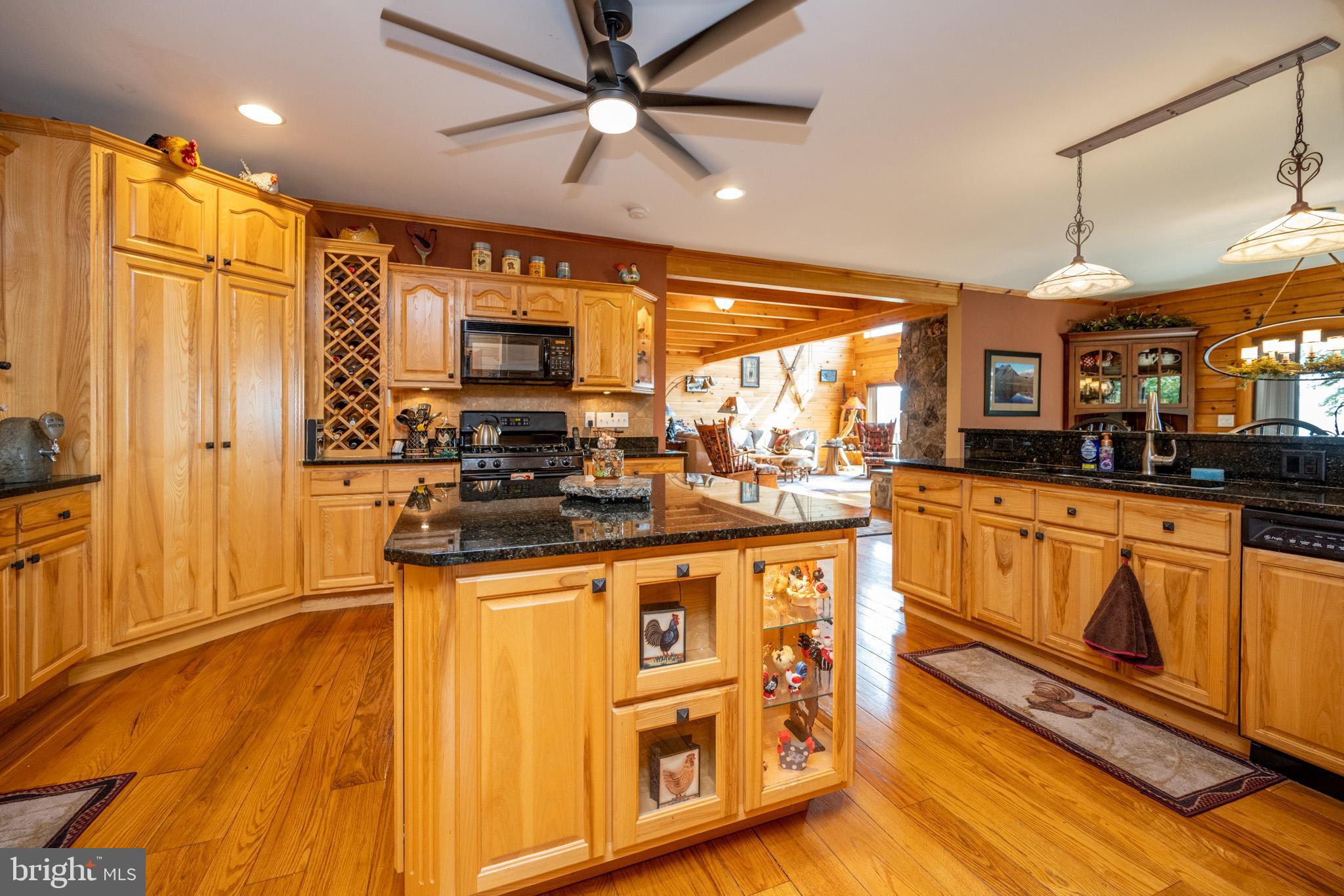 DEEP CREEK HIGHLANDS - Residential