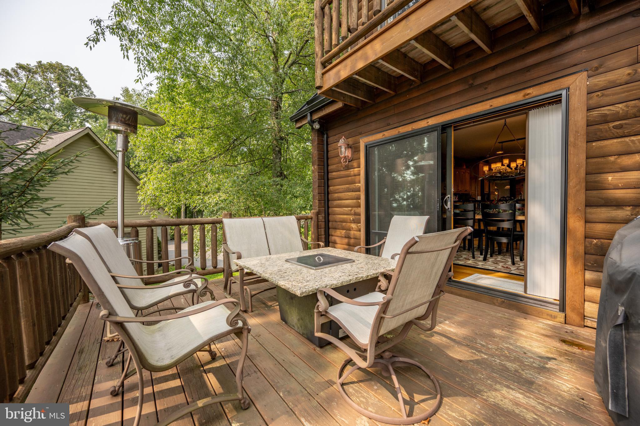 DEEP CREEK HIGHLANDS - Residential