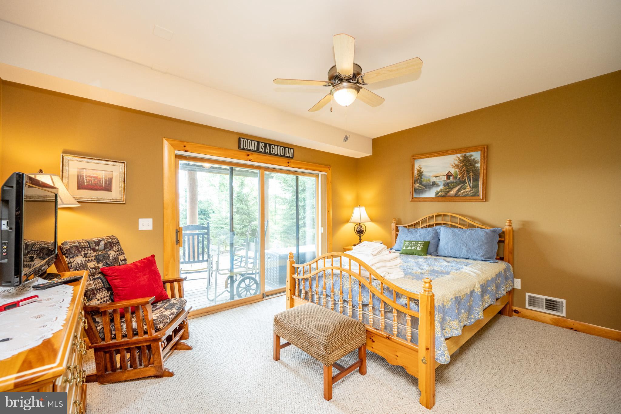 DEEP CREEK HIGHLANDS - Residential