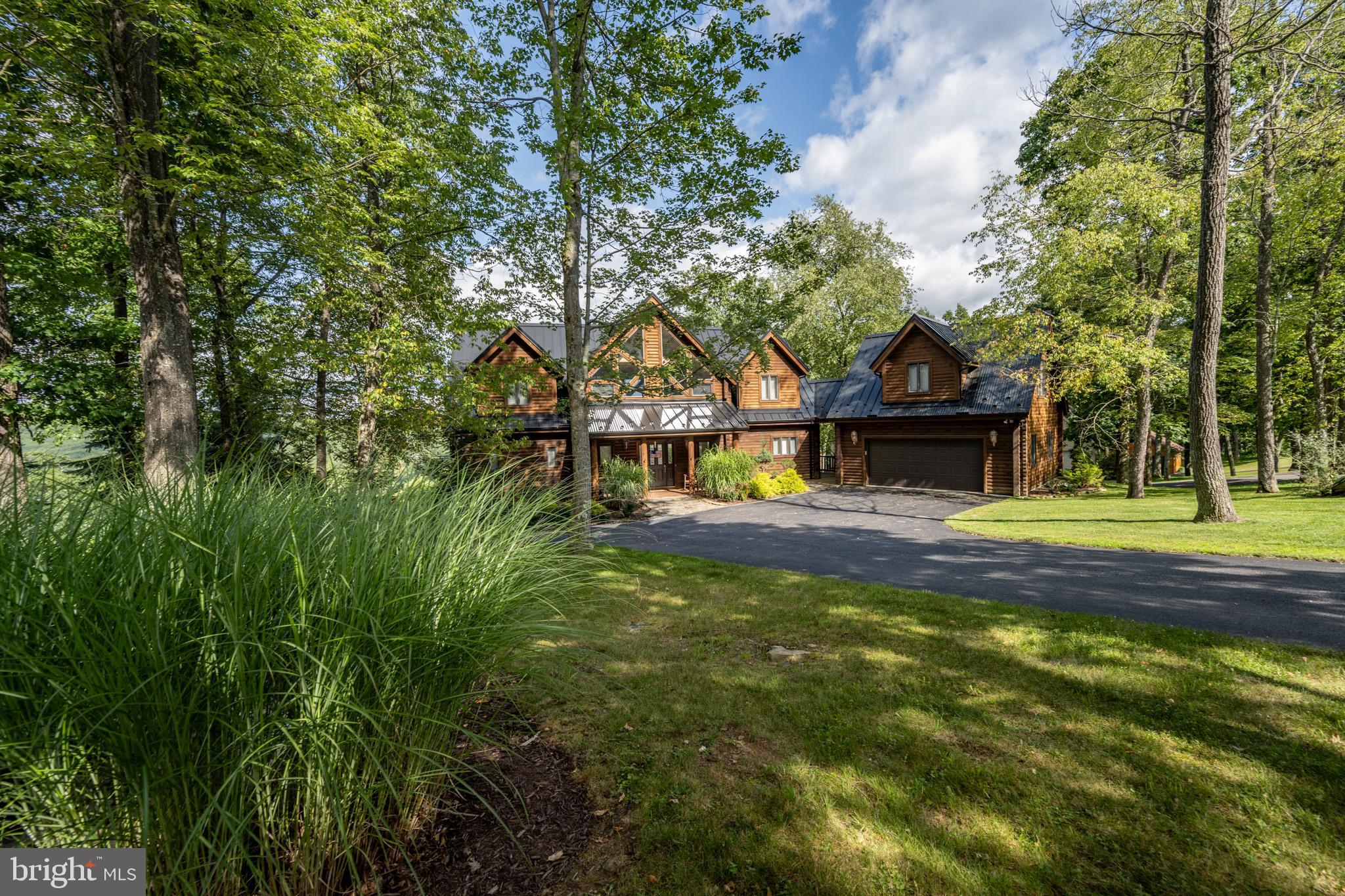 DEEP CREEK HIGHLANDS - Residential