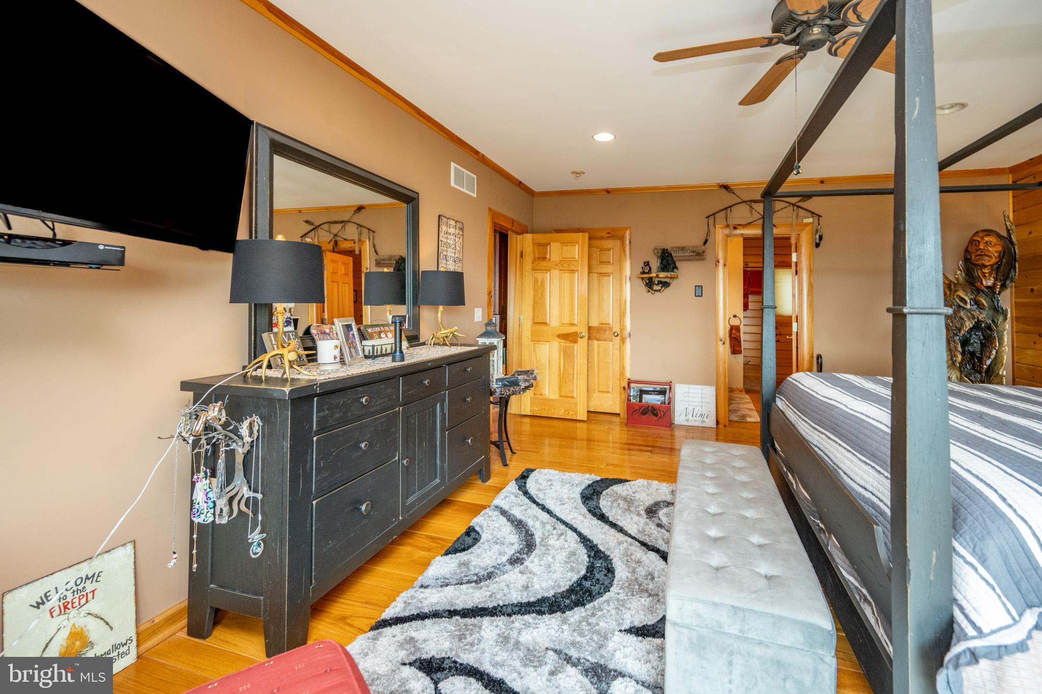 DEEP CREEK HIGHLANDS - Residential