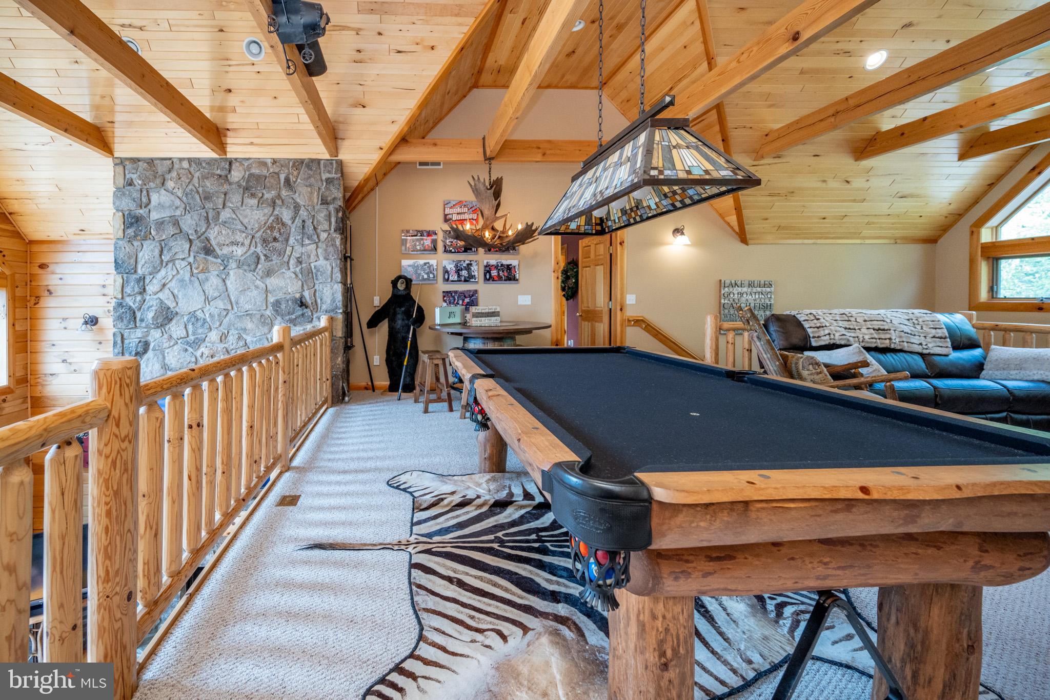 DEEP CREEK HIGHLANDS - Residential