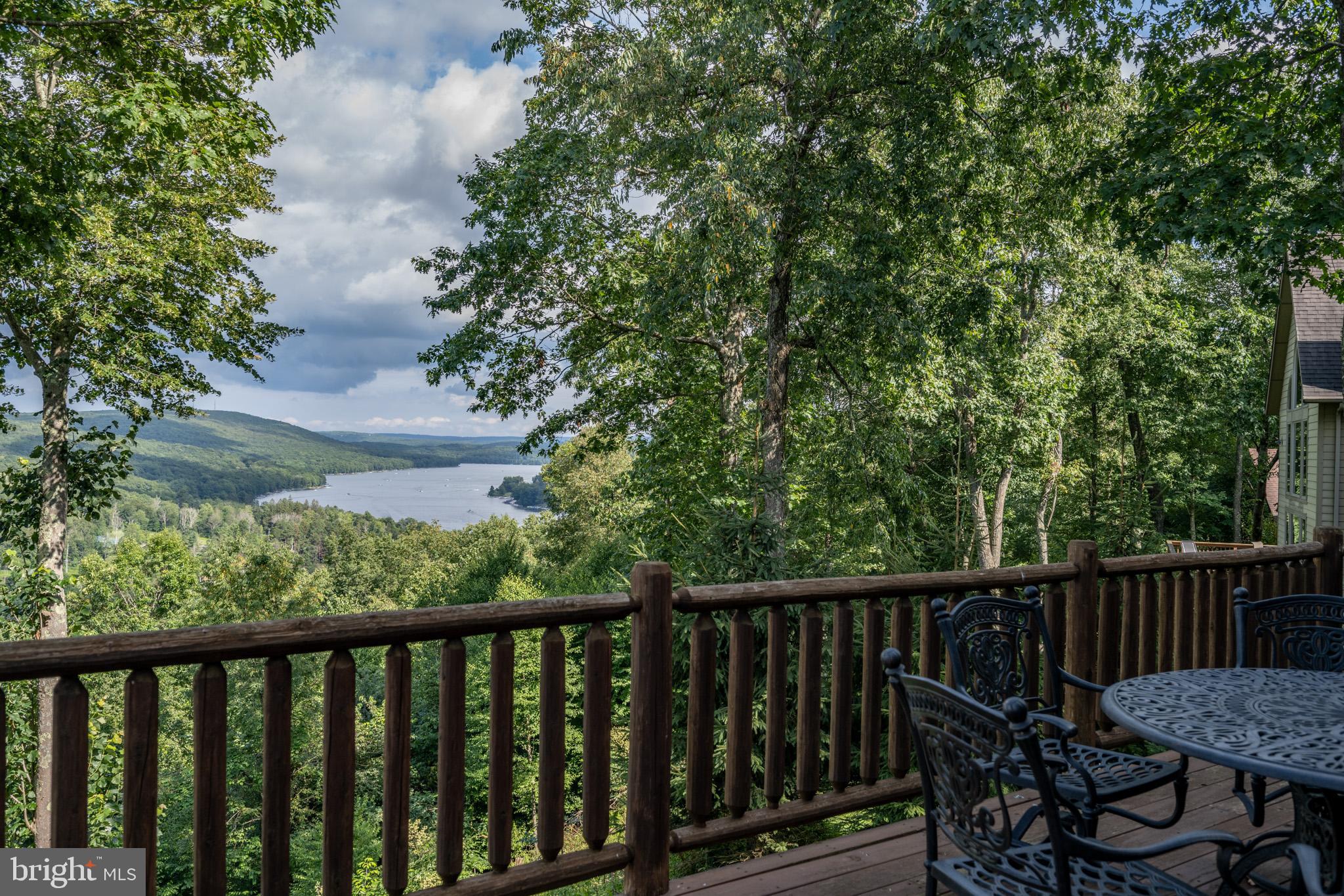 DEEP CREEK HIGHLANDS - Residential