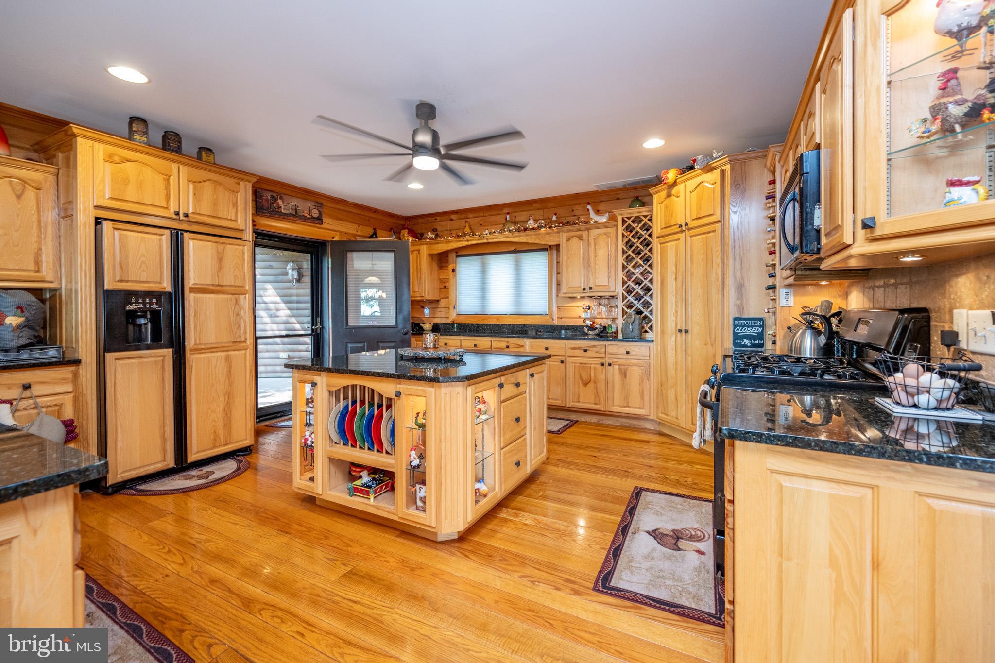 DEEP CREEK HIGHLANDS - Residential