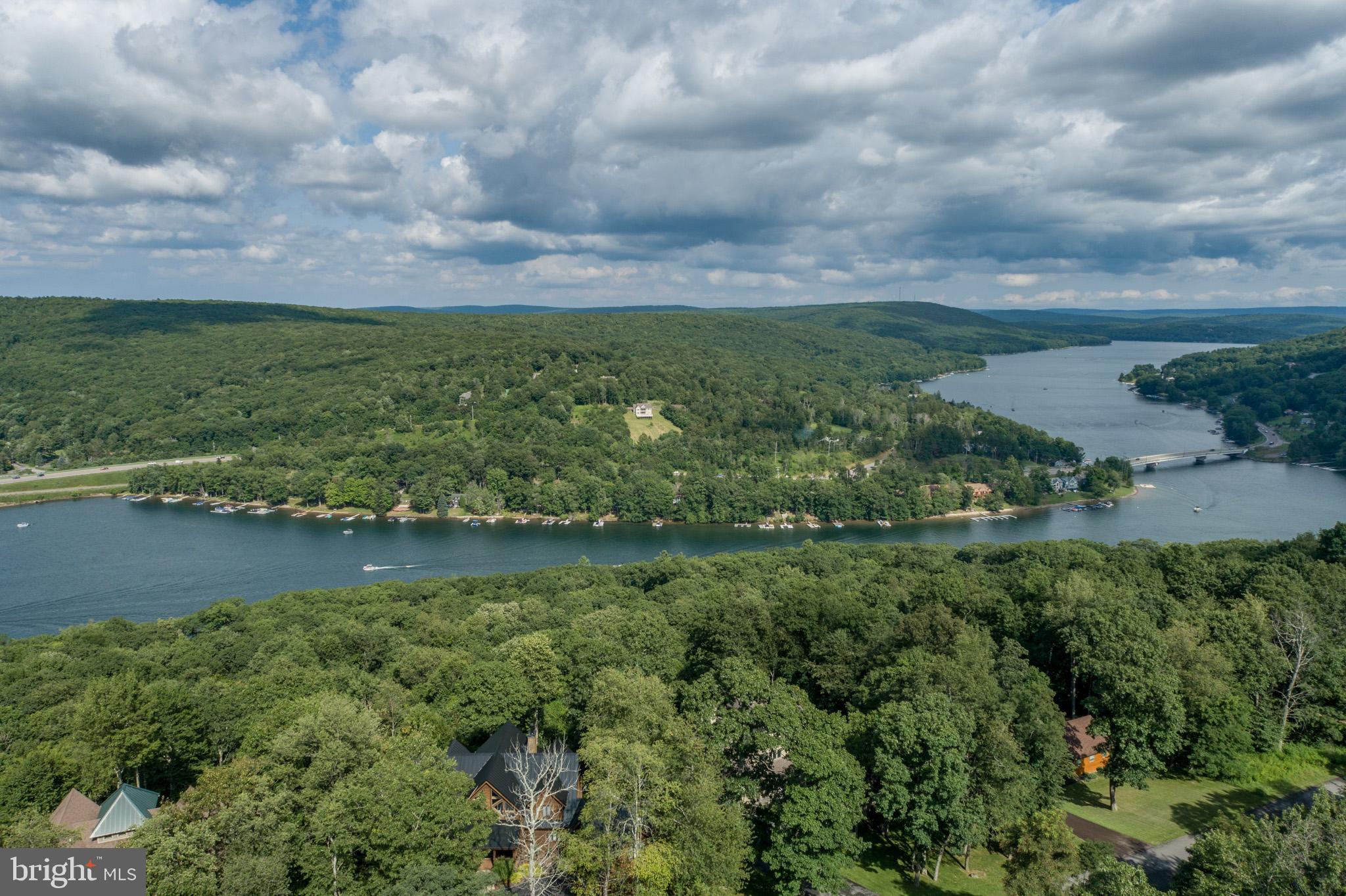 DEEP CREEK HIGHLANDS - Residential