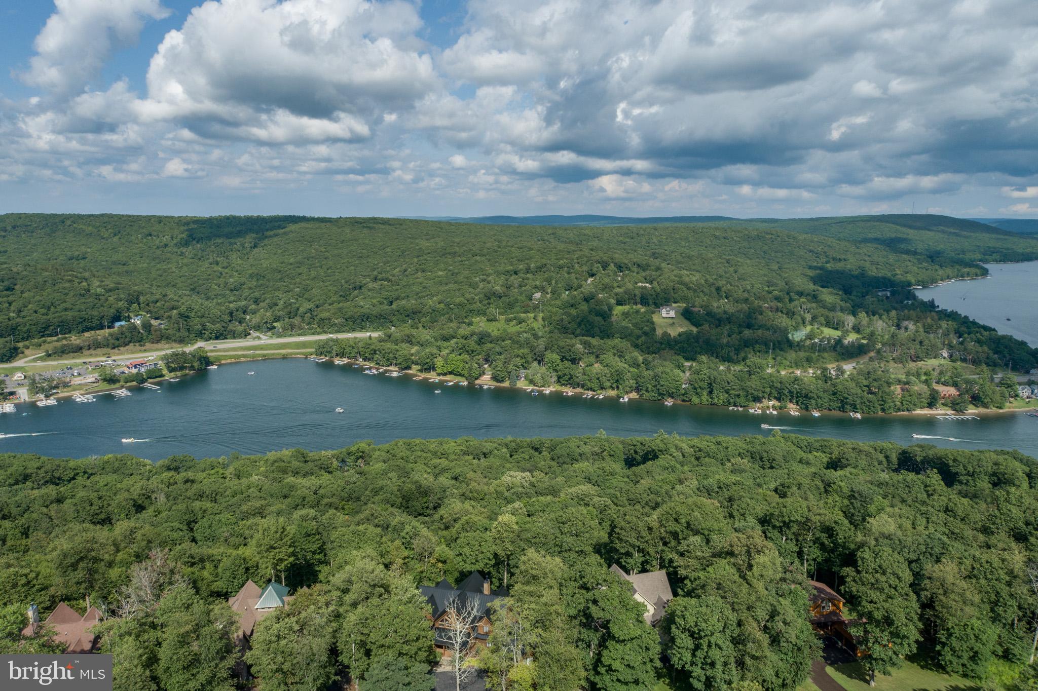 DEEP CREEK HIGHLANDS - Residential