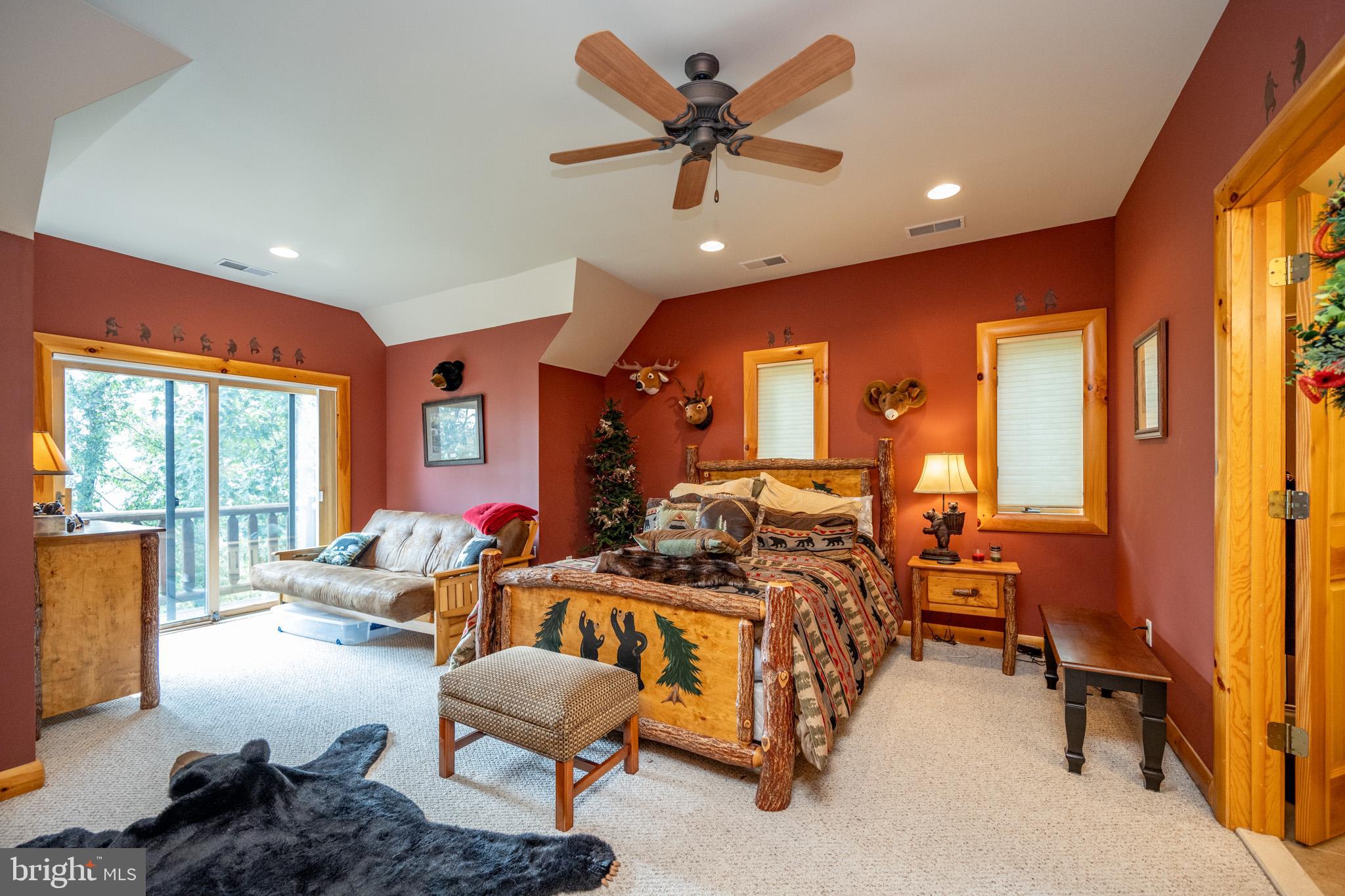 DEEP CREEK HIGHLANDS - Residential