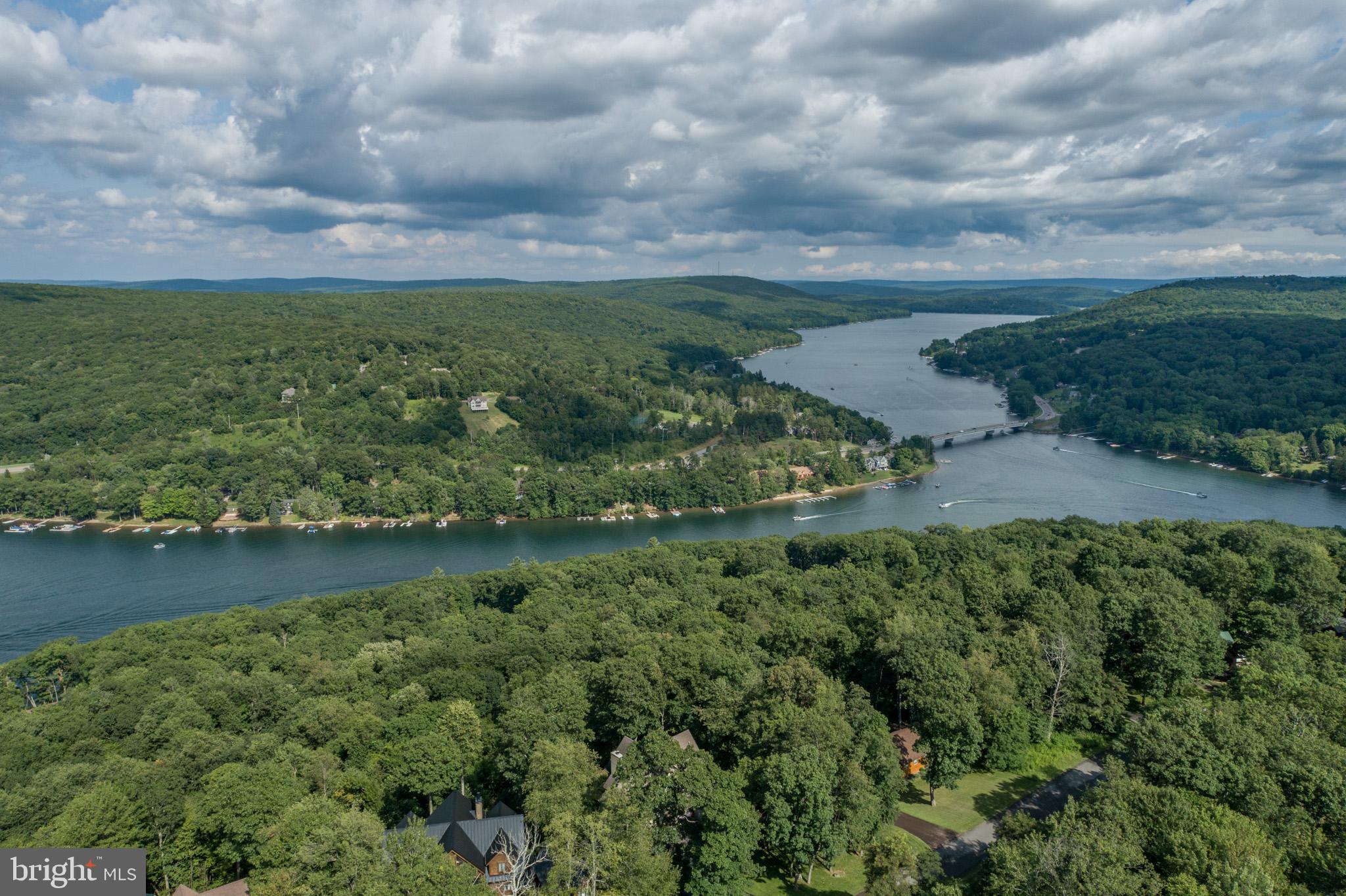 DEEP CREEK HIGHLANDS - Residential